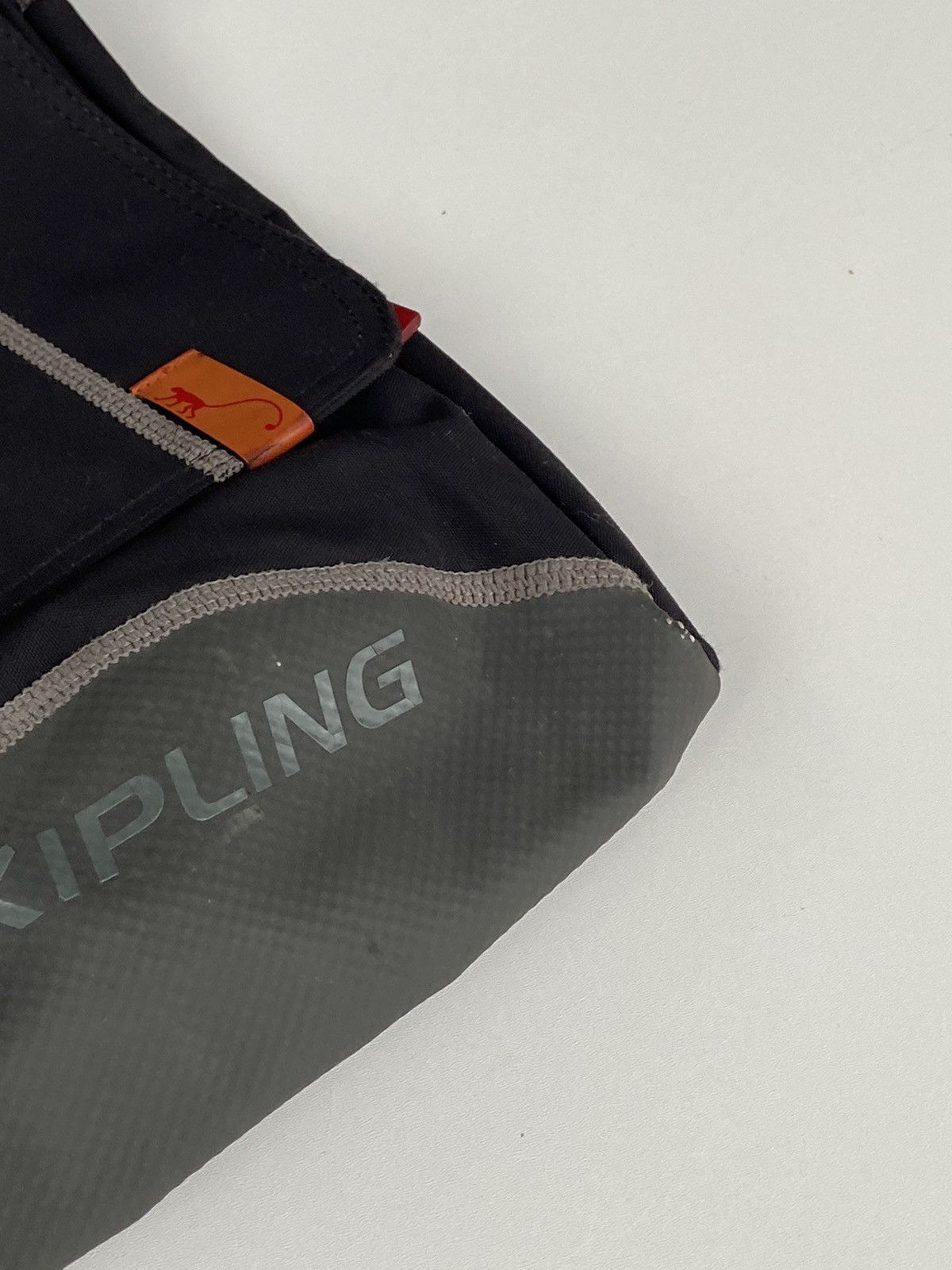 Vintage Vintage Kipling Y2K Bag Messenger Size ONE SIZE - 4 Thumbnail
