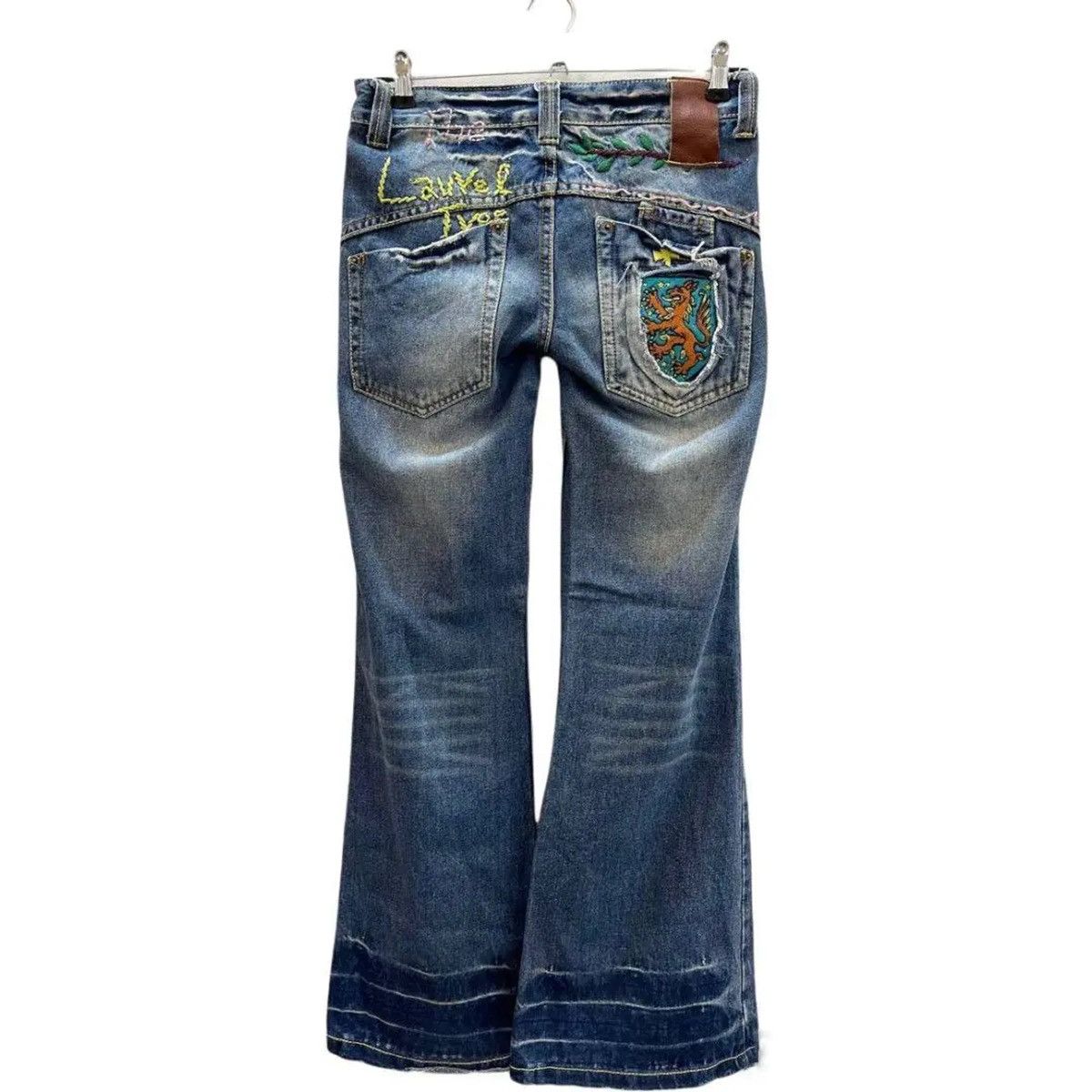 Japanese Brand VINTAGE🔥🔥DISTRESSED FLARED DENIM LAUVE&TYTE SIZE 30X31 Size 30" / US 8 / IT 44 - 7 Thumbnail