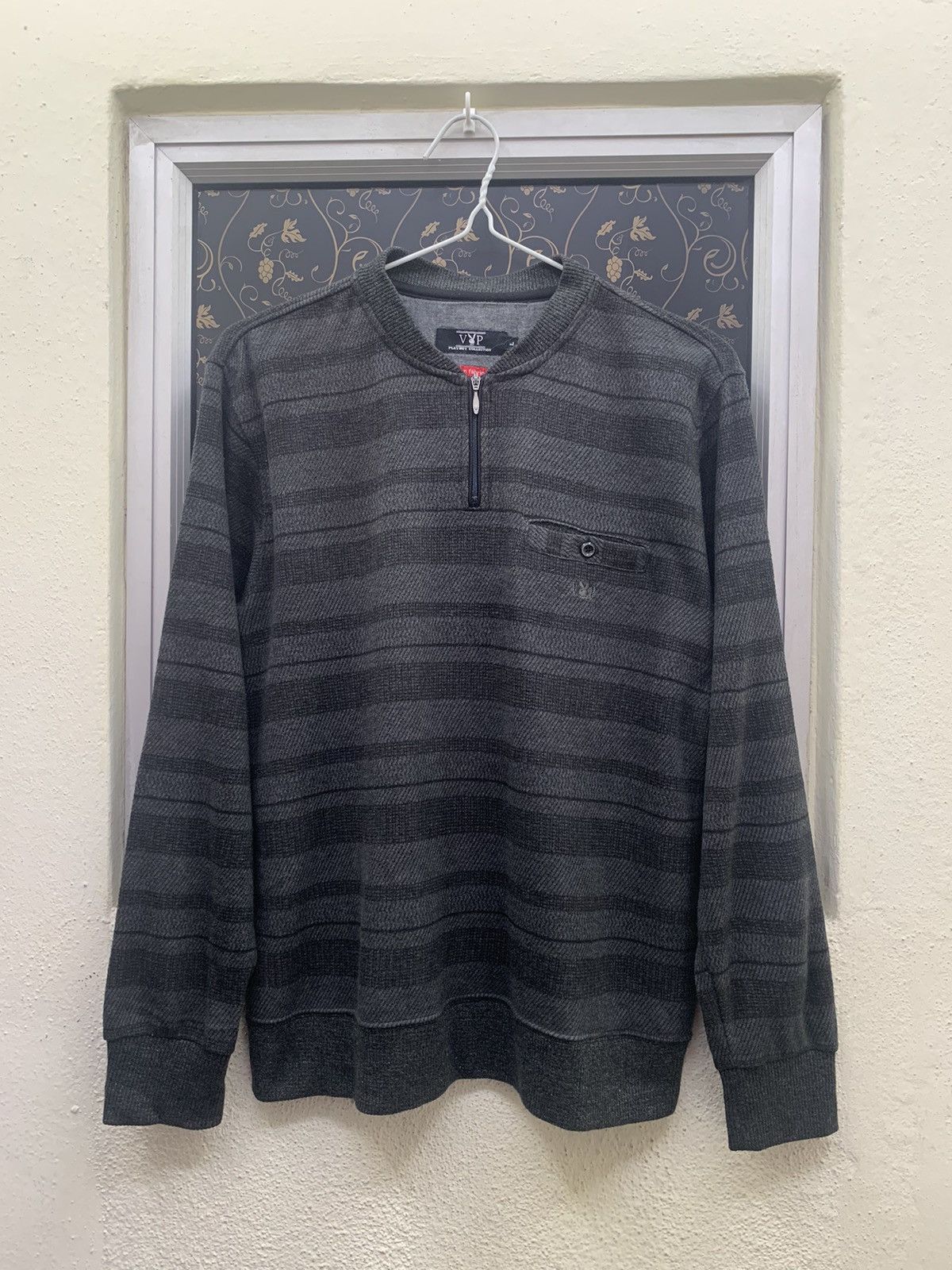 Playboy Playboy Long Sleeve Size US L / EU 52-54 / 3 - 1 Thumbnail