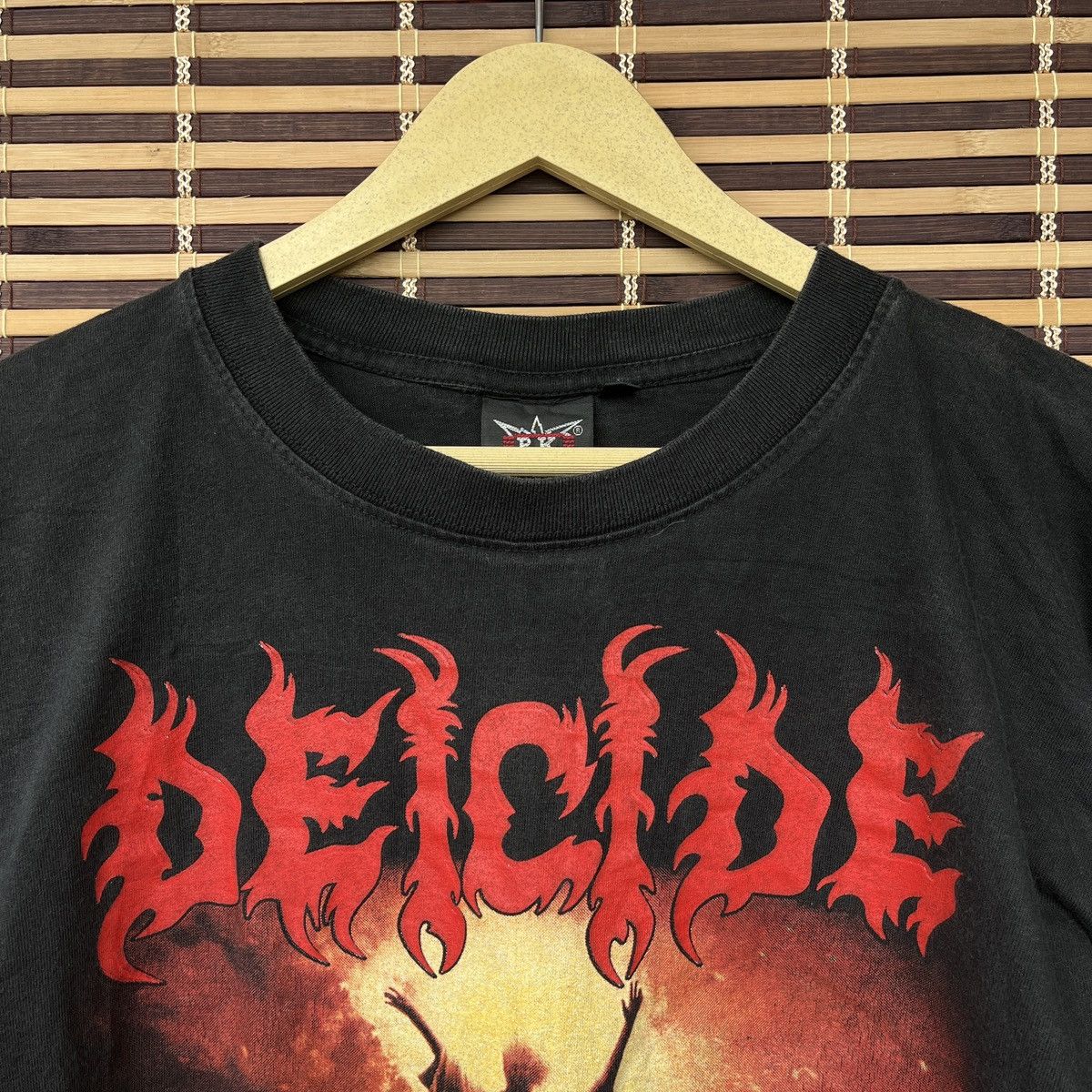 Band Tees PUNK HEAVY METAL ROCK DEICIDE TO HELL WITH GOD TSHIRT Size US M / EU 48-50 / 2 - 4 Thumbnail