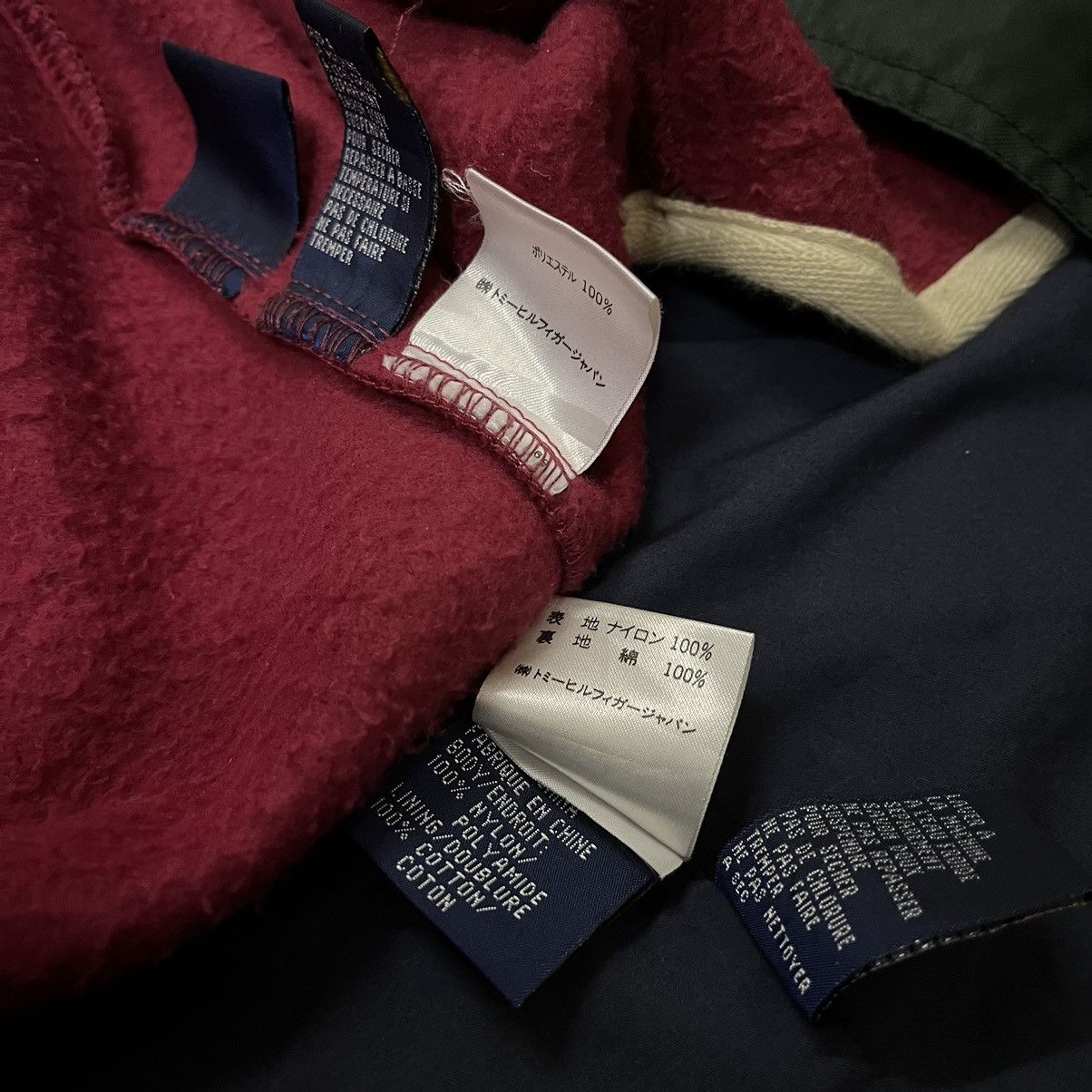 Tommy Hilfiger × Vintage Vintage Tommy Hilfiger Sweater Waterproof Jacket Size US L / EU 52-54 / 3 - 14 Thumbnail