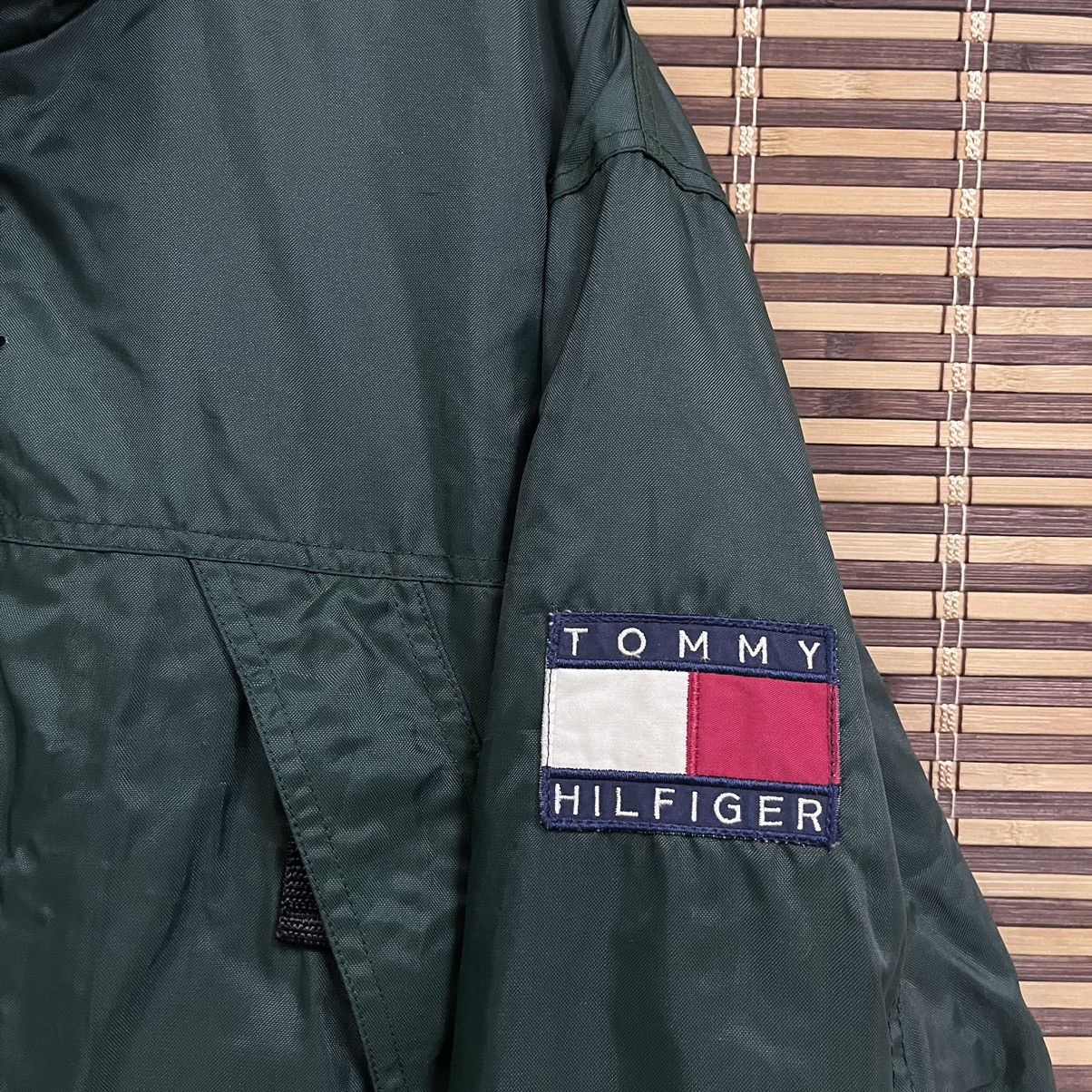 Tommy Hilfiger × Vintage Vintage Tommy Hilfiger Sweater Waterproof Jacket Size US L / EU 52-54 / 3 - 7 Thumbnail