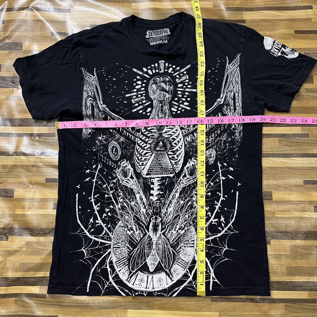 Other Skulls Punk Metal Graphic TShirts Made In USA Size US M / EU 48-50 / 2 - 4 Thumbnail