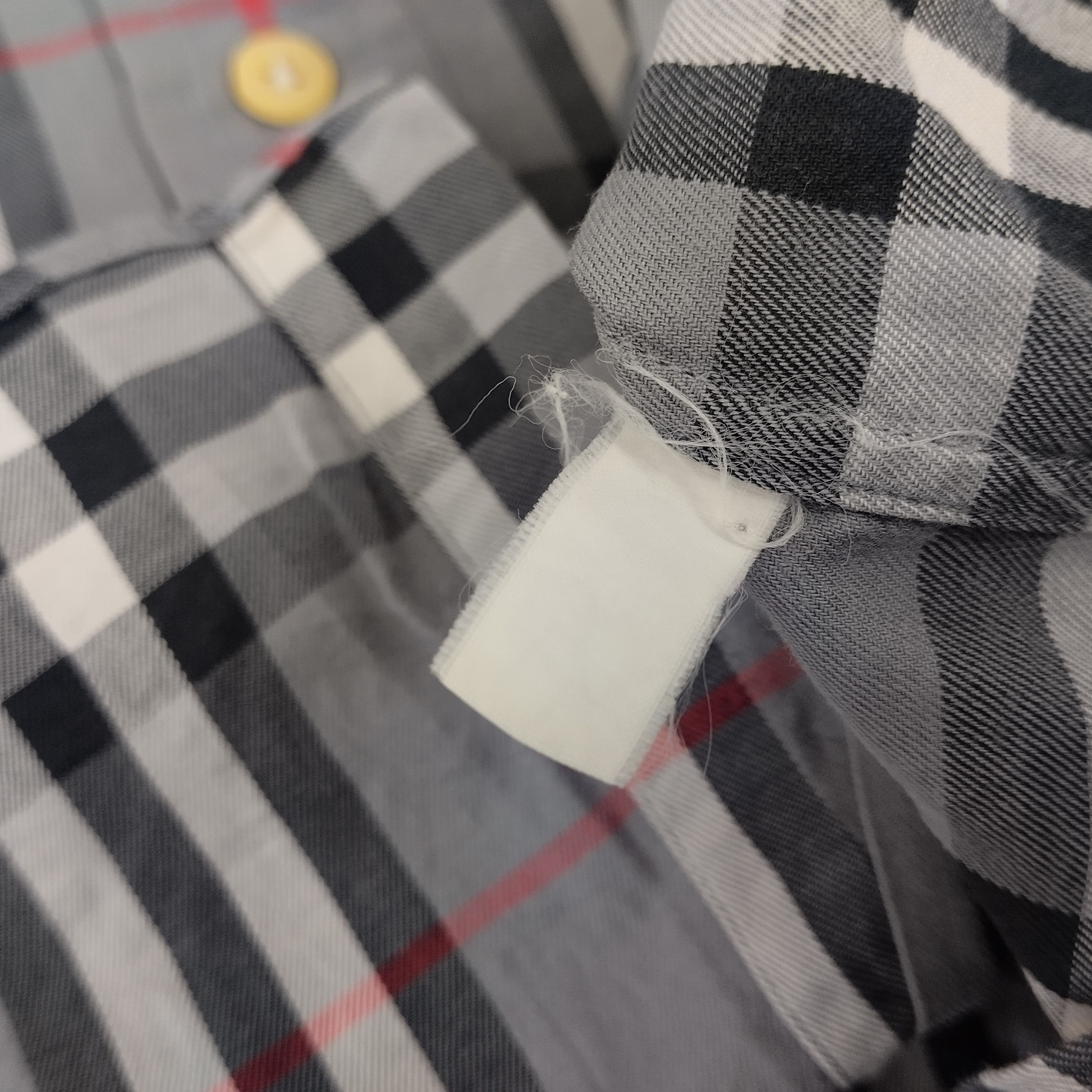 Burberry × Vintage BURBERRY Nova Check Small Logo Design Vintage Shirt Size US L / EU 52-54 / 3 - 7 Thumbnail