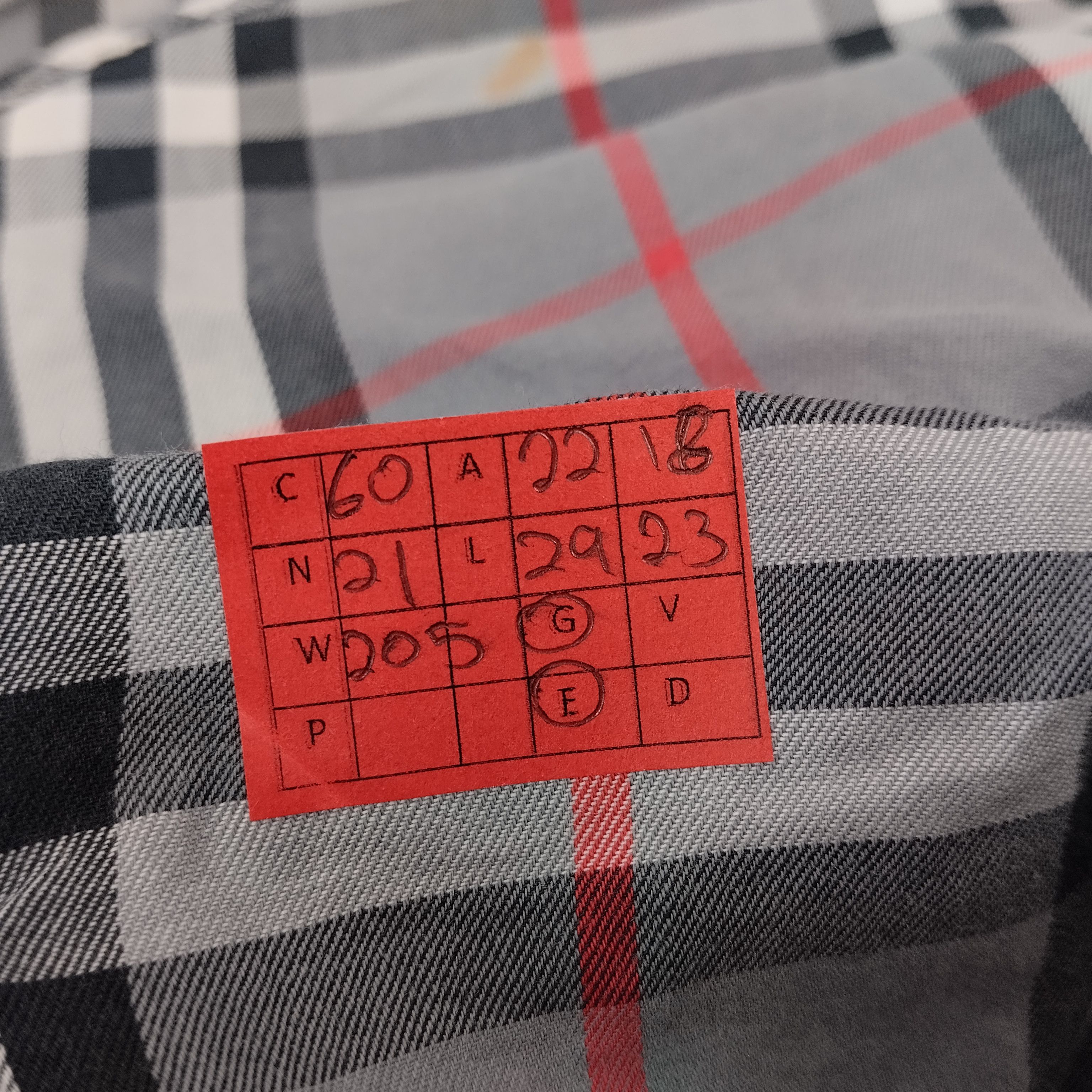 Burberry × Vintage BURBERRY Nova Check Small Logo Design Vintage Shirt Size US L / EU 52-54 / 3 - 8 Thumbnail