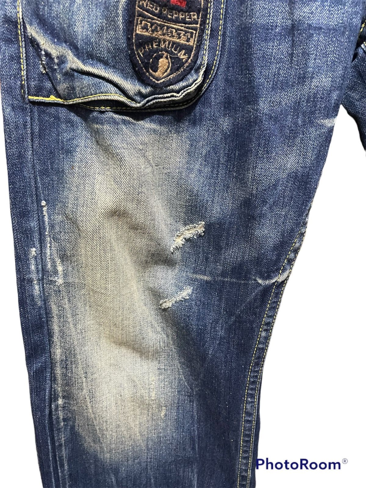 Japanese Brand Red Papper Distressed Multipocket Jeans Size US 37 - 7 Thumbnail