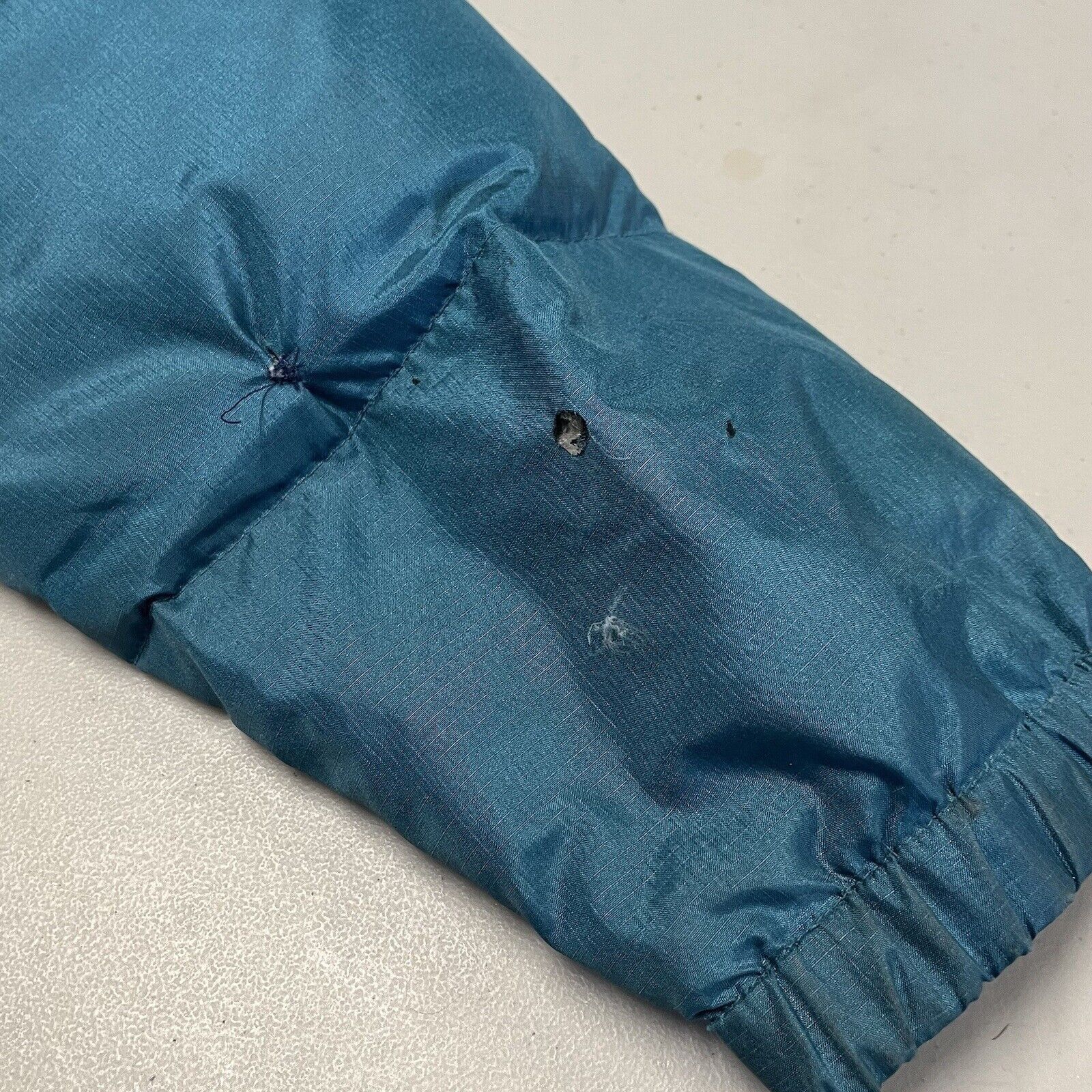 Vintage Vintage Gerry Down Jacket Mens XL Puffer Outdoor Two Tone Size US XL / EU 56 / 4 - 12 Thumbnail