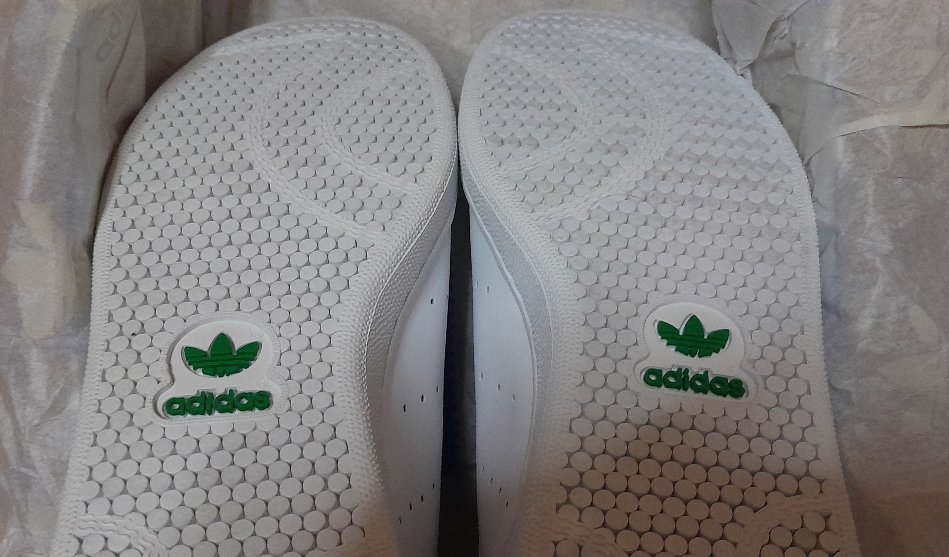 Adidas Adidas Stan Smith I LG 💰 FINAL PRICE DROP💰 Size US 10 / EU 43 - 12 Thumbnail