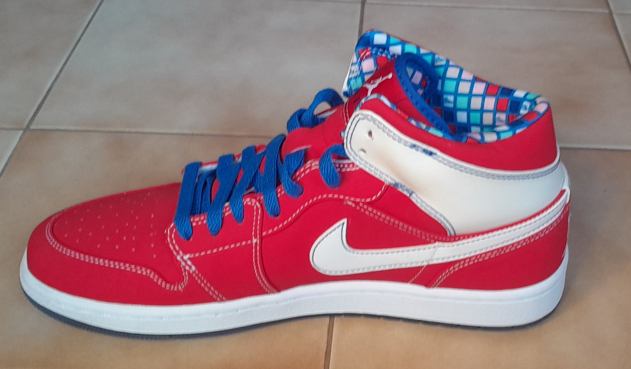 Nike Nike Air Jordan 1 Retro LS 💰 FINAL PRICE DROP💰 Size US 10 / EU 43 - 3 Thumbnail