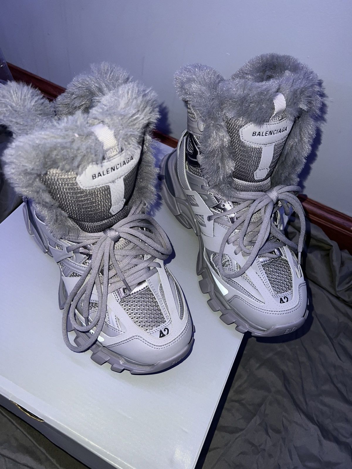 Balenciaga Balenciaga Track Hike Faux Fur Sneakers Size US 9 / EU 42 - 2 Thumbnail