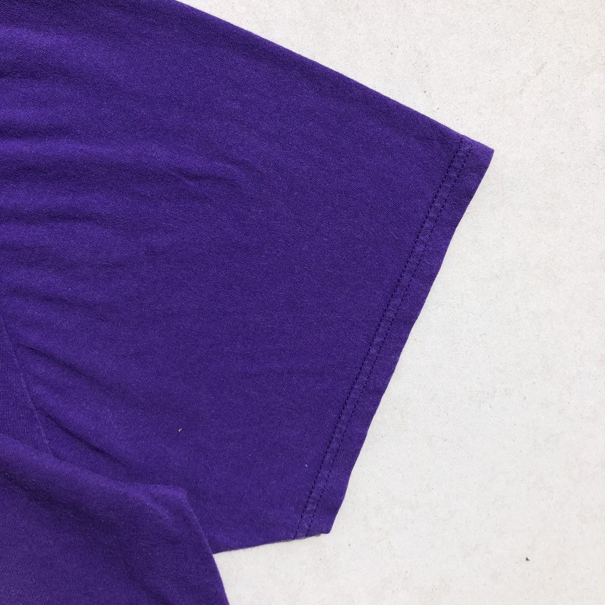 NBA RARE🔥 Adidas Lakers Size US XL / EU 56 / 4 - 5 Thumbnail