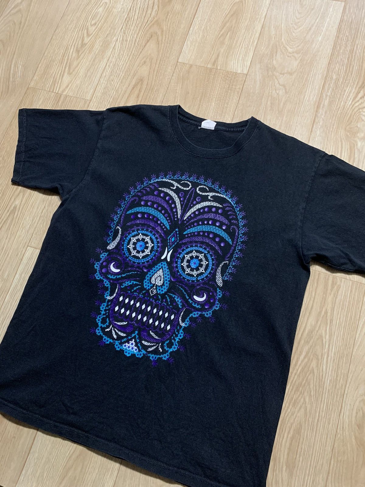 Vintage Vintage Aztec Skull Moon Goddess Coyolxauhqui T-Shirt Size US L / EU 52-54 / 3 - 2 Thumbnail