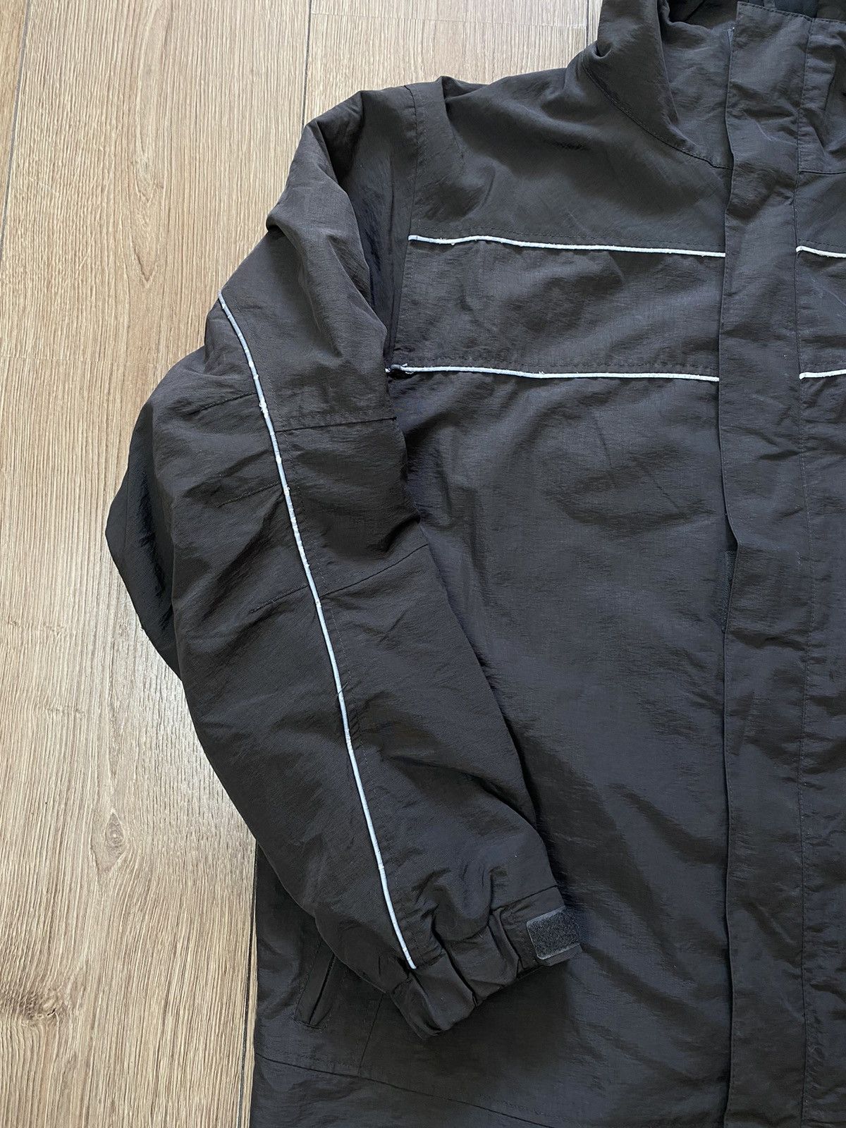 Mercedes-Benz × Vintage Vintage Mercedes Benz Jacket Nylon Size US L / EU 52-54 / 3 - 3 Thumbnail