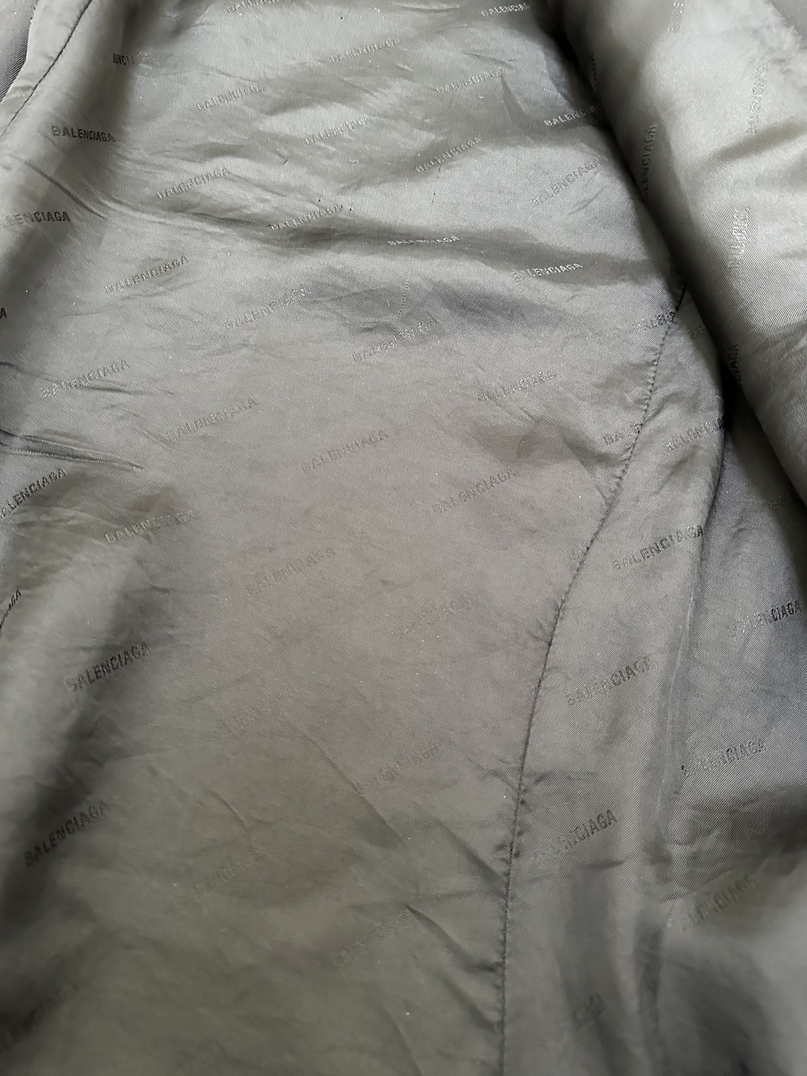Balenciaga FW21 Torn Oversized Blazer Size 38L - 7 Thumbnail