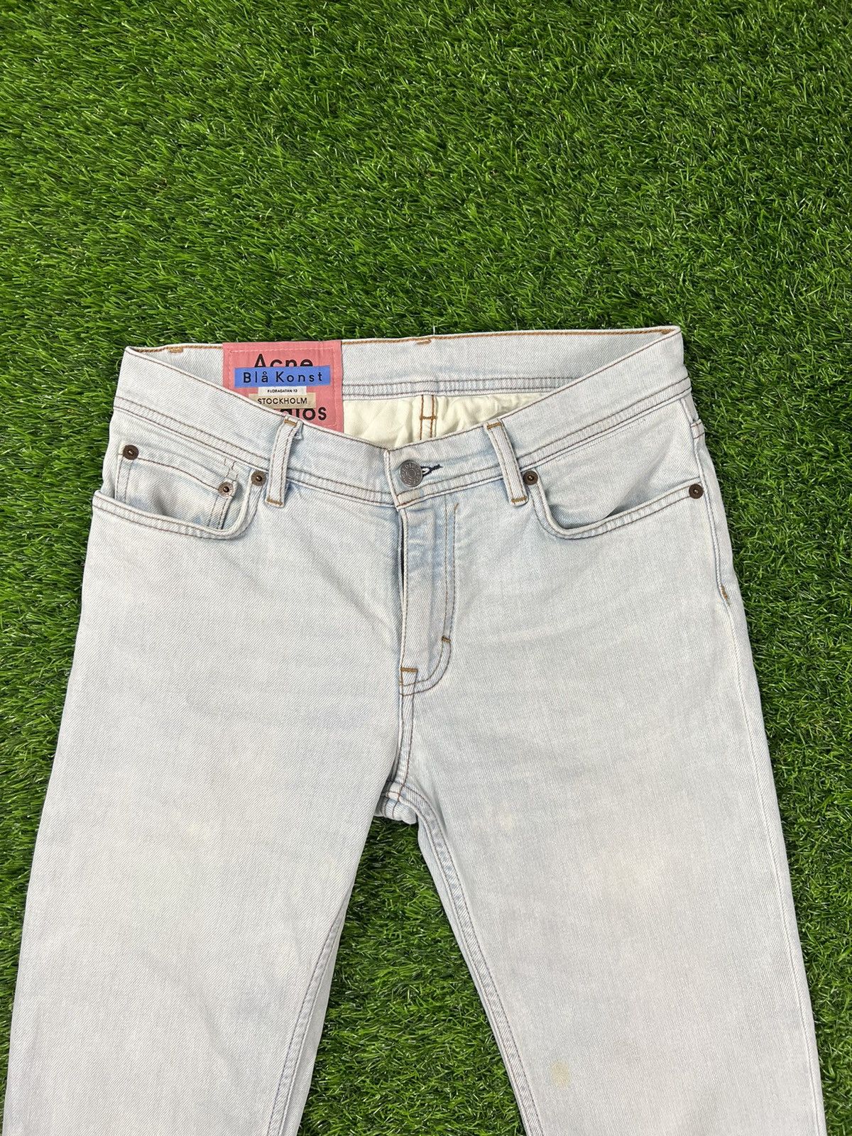 Acne Studios (J275) acne studios- white jeans Size US 30 / EU 46 - 2 Thumbnail