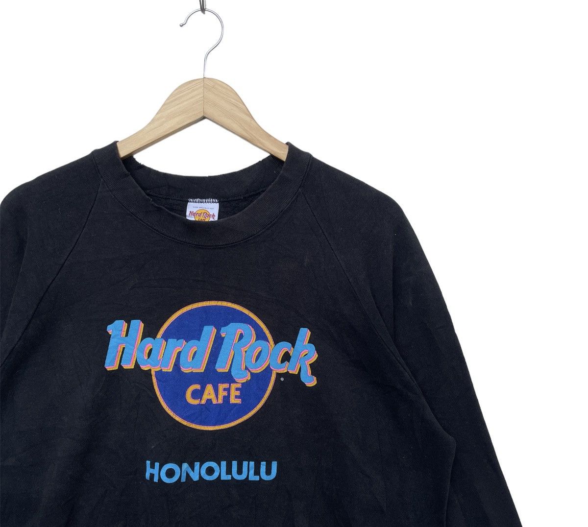 Hard Rock Cafe Vintage 90s Hard Rock Cafe Honolulu Big Logo Sweatshirt | XL Size US XL / EU 56 / 4 - 2 Thumbnail