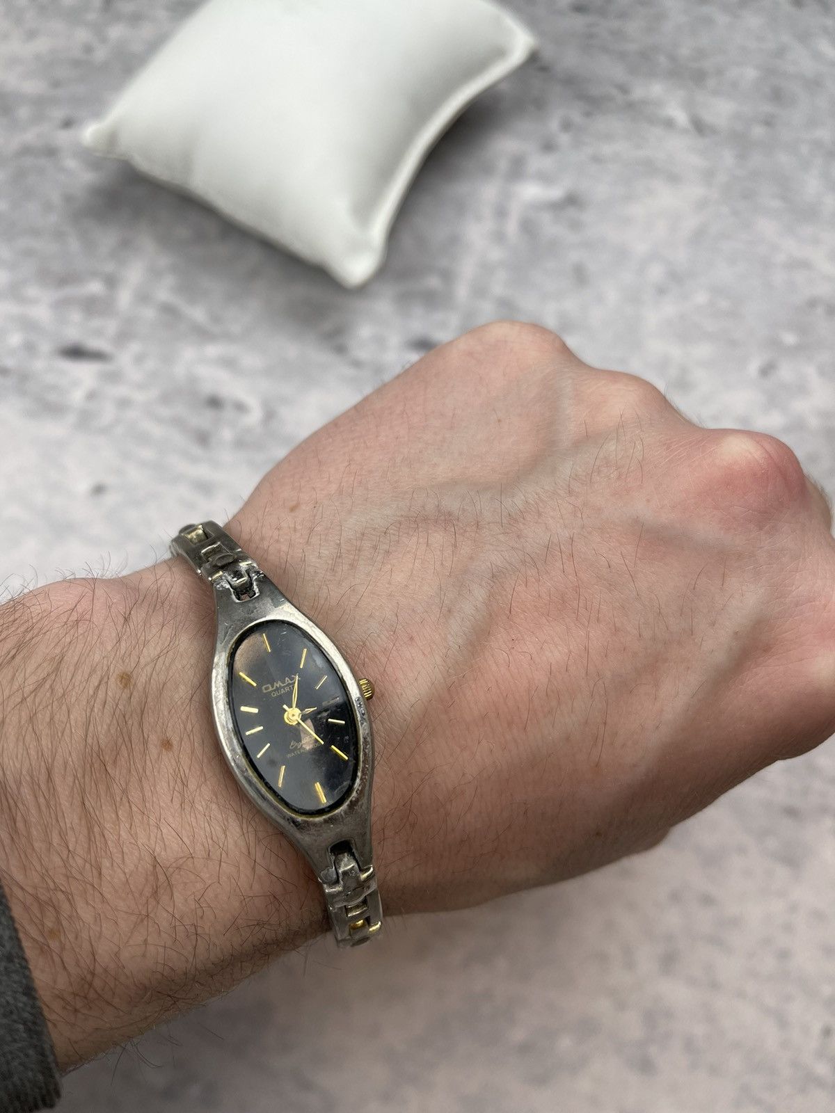 Japanese Brand × Vintage Vintage Omax unisex watch rare, futuristic braclet women Size ONE SIZE - 2 Thumbnail