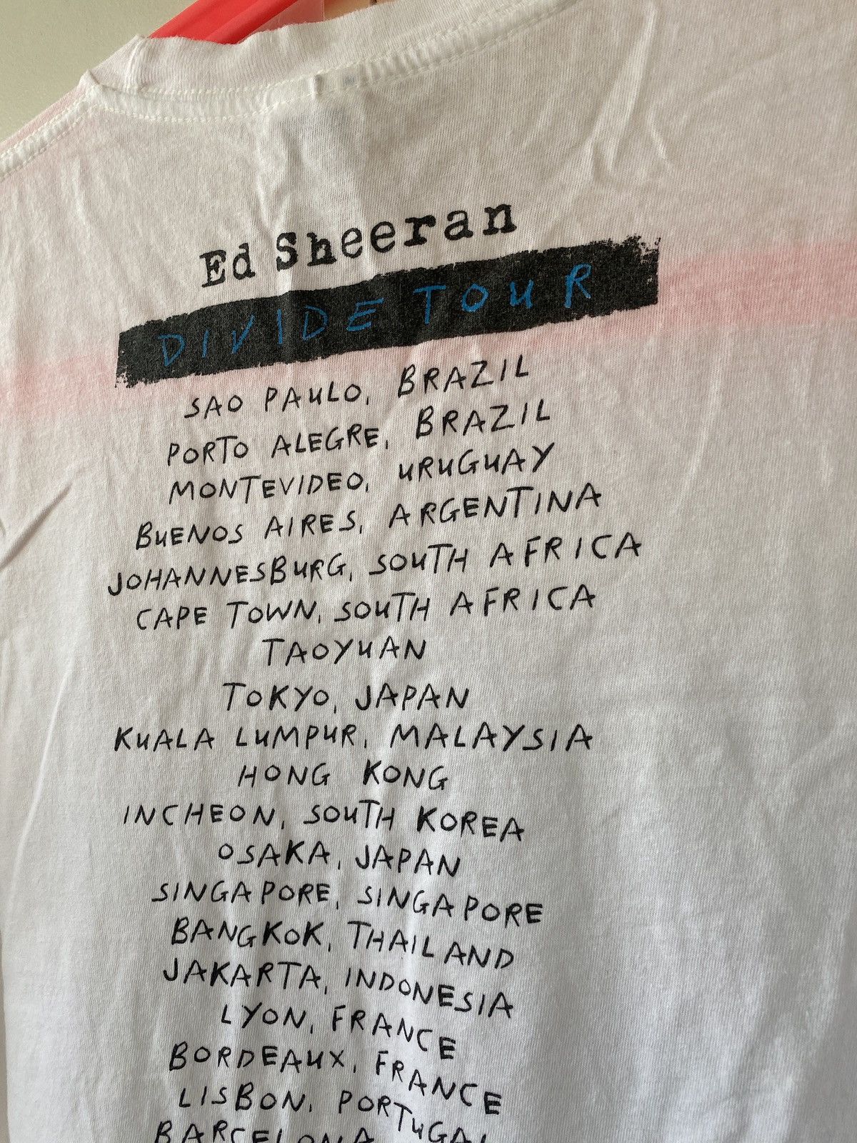 Band Tees ED SHEERAN DIVIDE WORLD TOUR TEE Size US XL / EU 56 / 4 - 5 Thumbnail