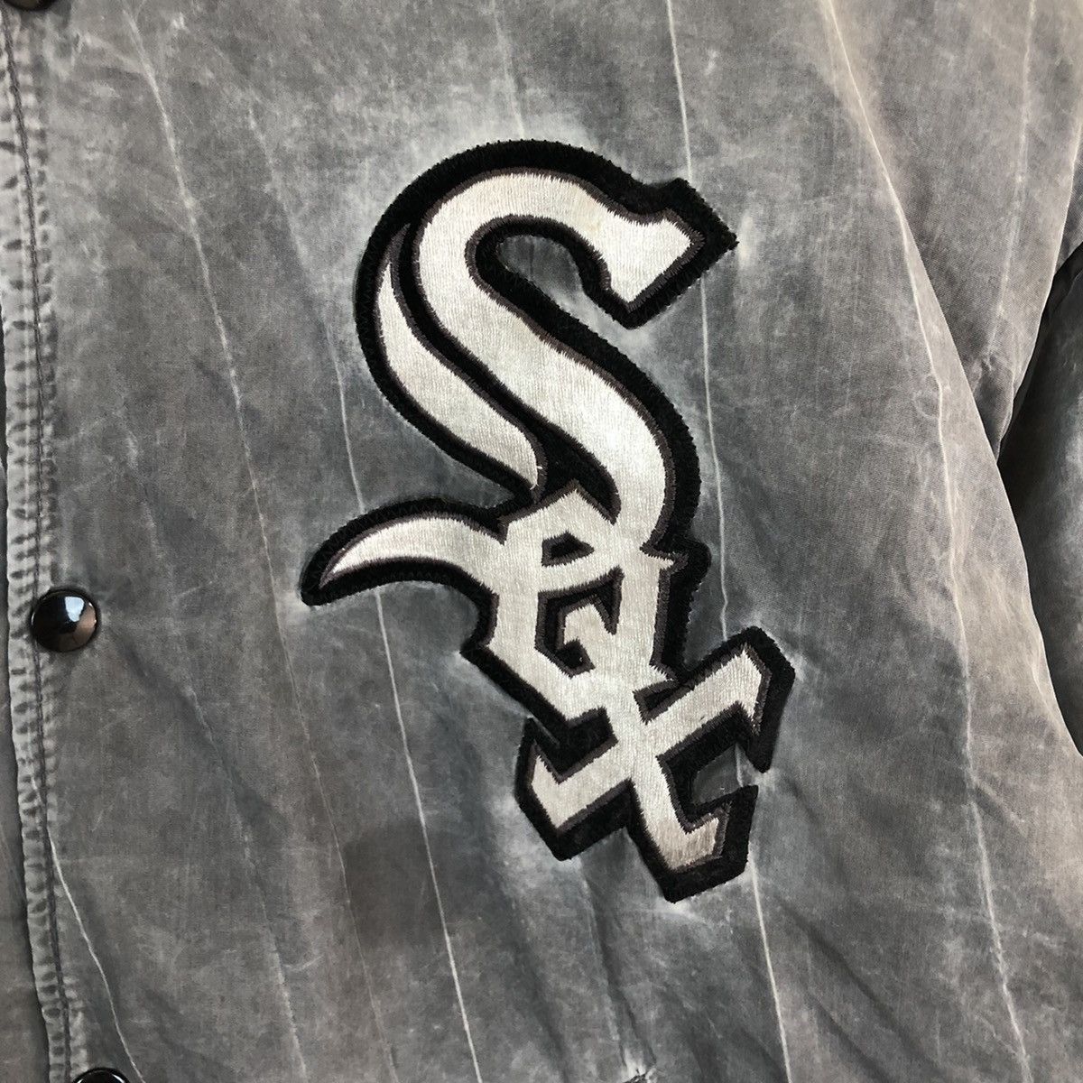 MLB VTG 90s STARTER WHITE SOX VINTAGE WASHED BOMBERS JACKET Size US XL / EU 56 / 4 - 6 Thumbnail