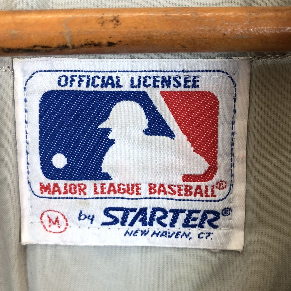 MLB VTG 90s STARTER WHITE SOX VINTAGE WASHED BOMBERS JACKET Size US XL / EU 56 / 4 - 12 Thumbnail