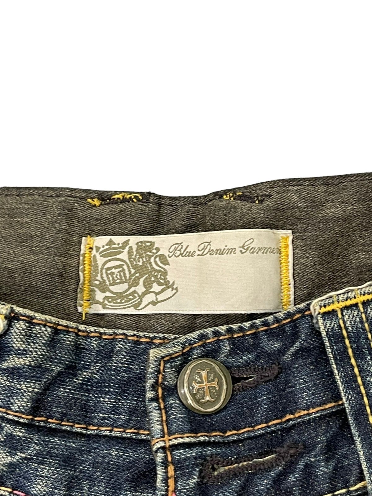 Japanese Brand Acid Wash Jeans Lightning⚡️BDG Denim Regular 5🟦 Size US 31 - 19 Thumbnail