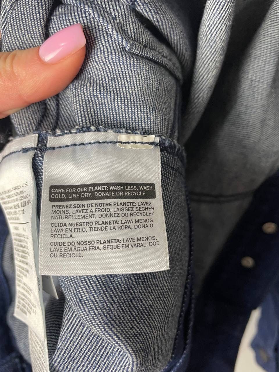 Levi's Levi’s Denim Jacket size L Size US L / EU 52-54 / 3 - 5 Thumbnail
