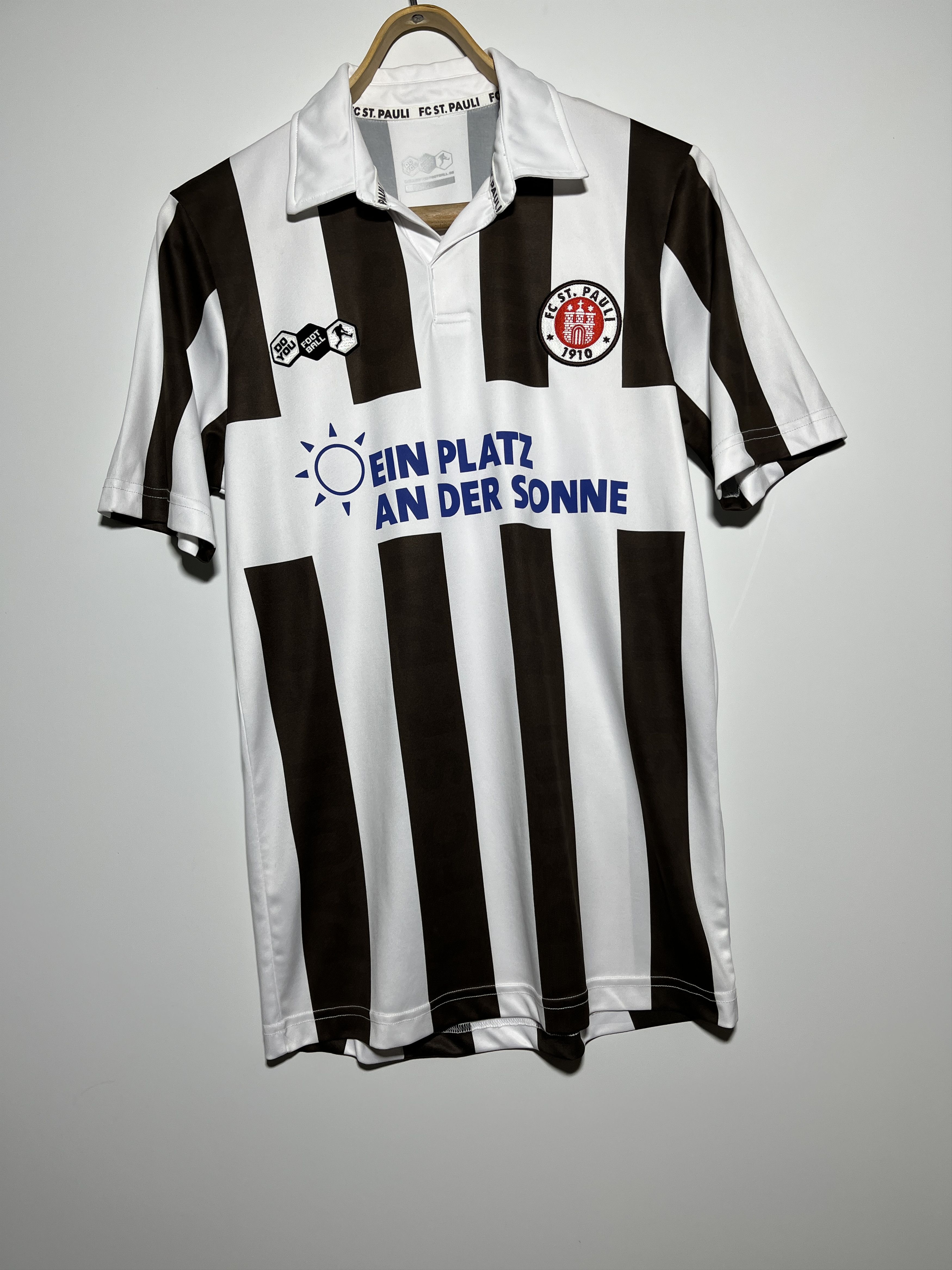 Other St. Pauli Do You Football 2011-2012 Home Football Jersey Size US S / EU 44-46 / 1 - 4 Thumbnail