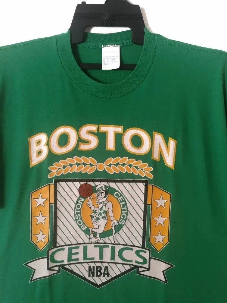 NBA × Vintage Vintage 90s Boston Celtics Nba Basketball Tshirt Size US L / EU 52-54 / 3 - 3 Thumbnail