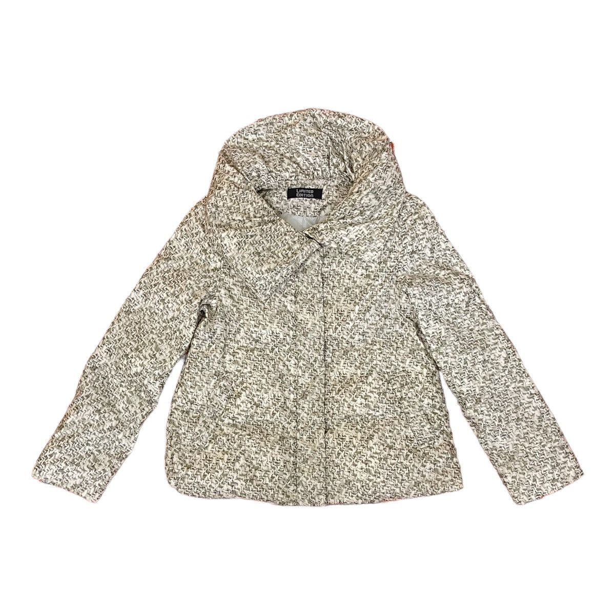 Japanese Brand japanese brand limited edition down jacket Size M / US 6-8 / IT 42-44 - 1 Thumbnail