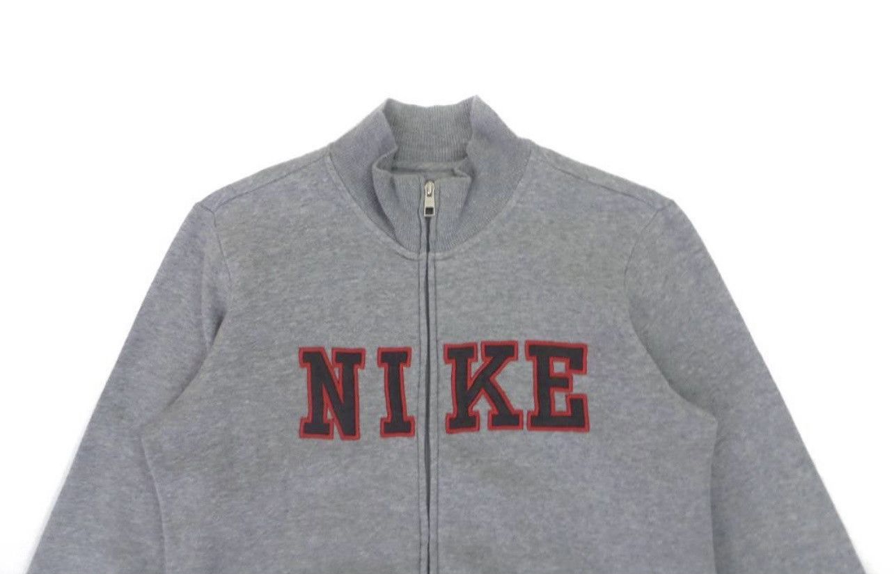 Nike × Vintage Vintage Nike big logo sweater streetwear Size US L / EU 52-54 / 3 - 3 Thumbnail