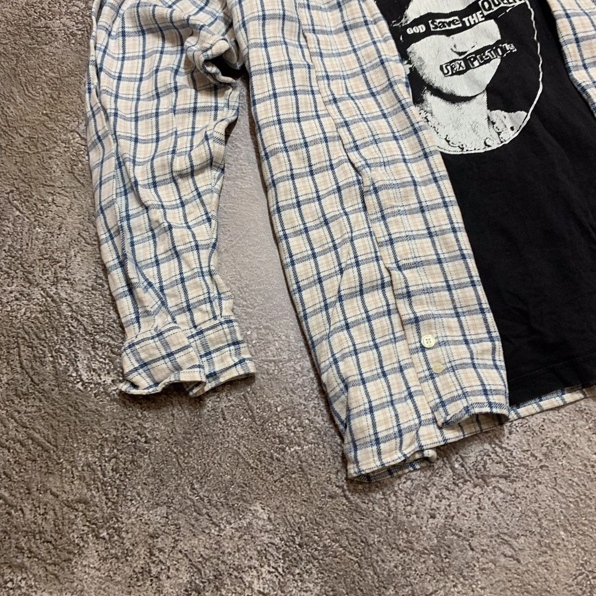 Vintage Vintage 90s Checkered Shirt Pistols Graphic Punk Streetwear Size US M / EU 48-50 / 2 - 4 Thumbnail