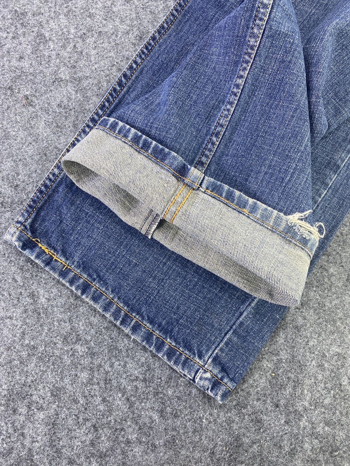 Levi's Big Saiz 46" Vintage Levi's 559 Blue Wash Jeans - J578 Size US 44 / EU 60 - 6 Thumbnail