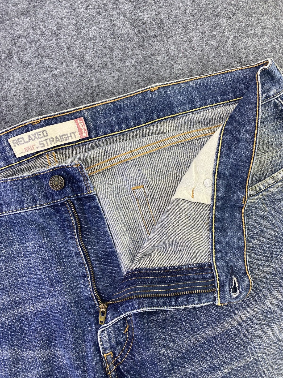 Levi's Big Saiz 46" Vintage Levi's 559 Blue Wash Jeans - J578 Size US 44 / EU 60 - 3 Thumbnail