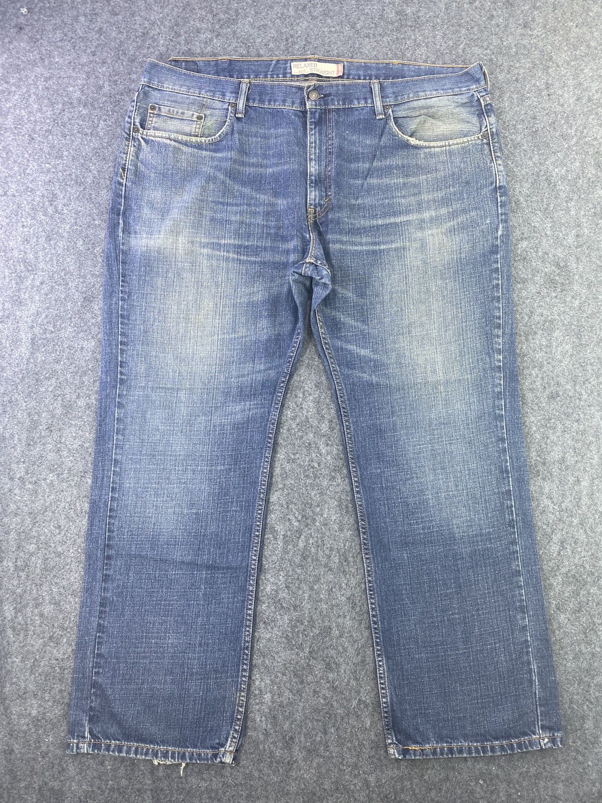 Levi's Big Saiz 46" Vintage Levi's 559 Blue Wash Jeans - J578 Size US 44 / EU 60 - 1 Thumbnail