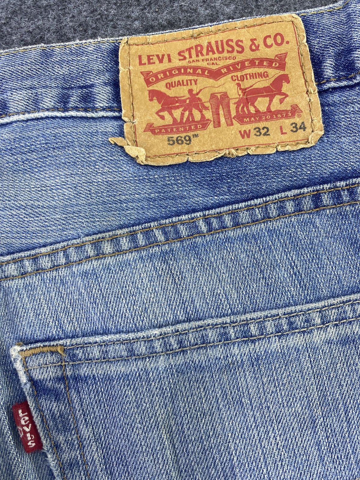 Levi's Vintage Levi's 569 Blue Wash Jeans - J579 Size US 36 / EU 52 - 8 Thumbnail
