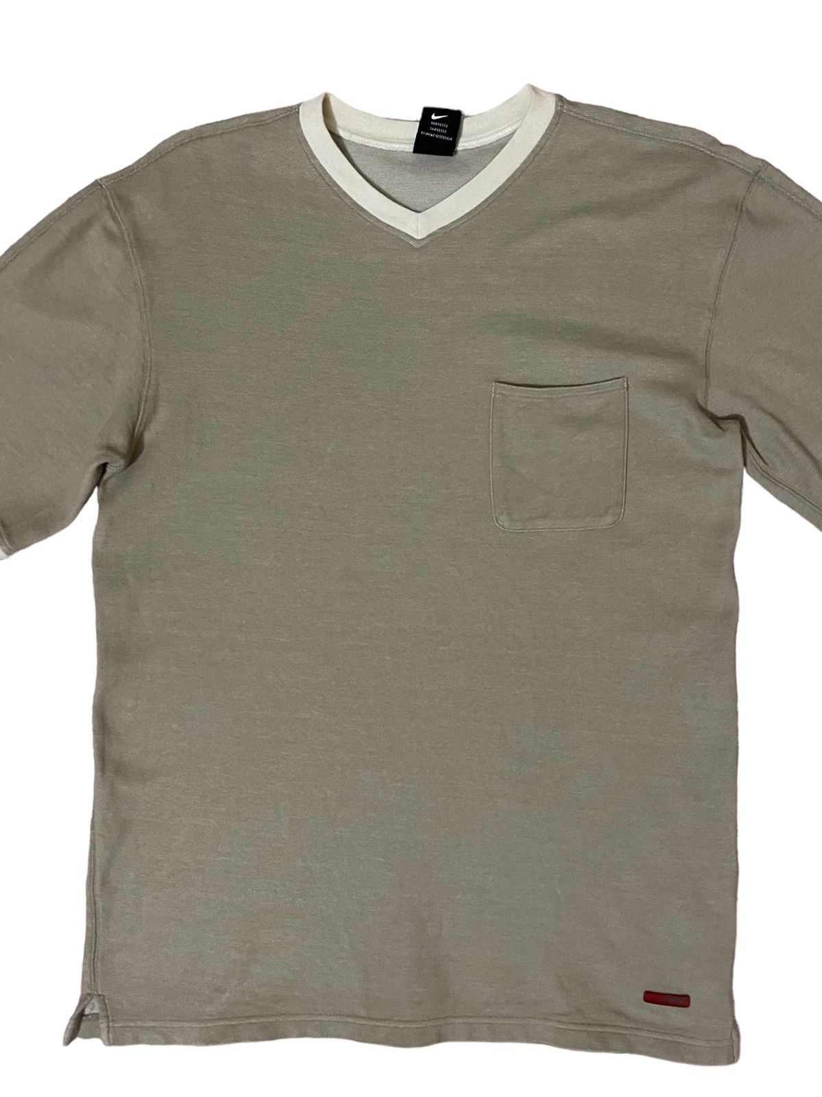 Nike × Vintage Nike vneck tshirt swoosh logo embroidered logo Size US L / EU 52-54 / 3 - 3 Thumbnail