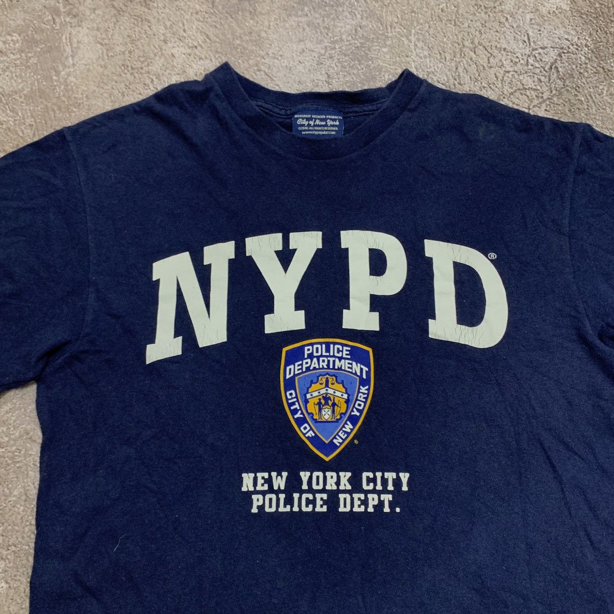 Vintage Vintage 90s NYPD Graphic Tee Sun Faded Streetwear Relaxed M Size US M / EU 48-50 / 2 - 4 Thumbnail