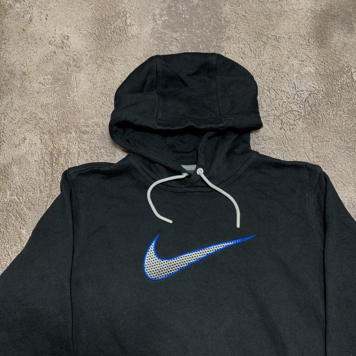 Vintage Vintage 90s Nike Swoosh Embroidered Hoodie Streetwear Slim M Size US M / EU 48-50 / 2 - 4 Thumbnail