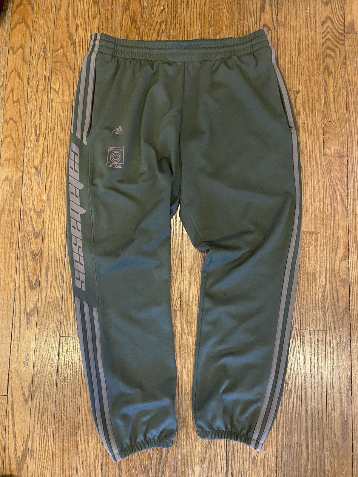 Calabasas track hot sale pants blue