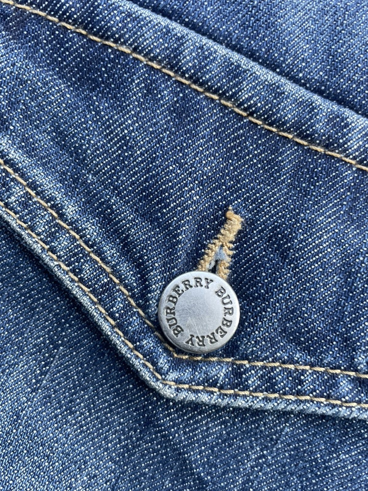 Burberry Vintage Burberry London Denim Size US 33 - 10 Thumbnail