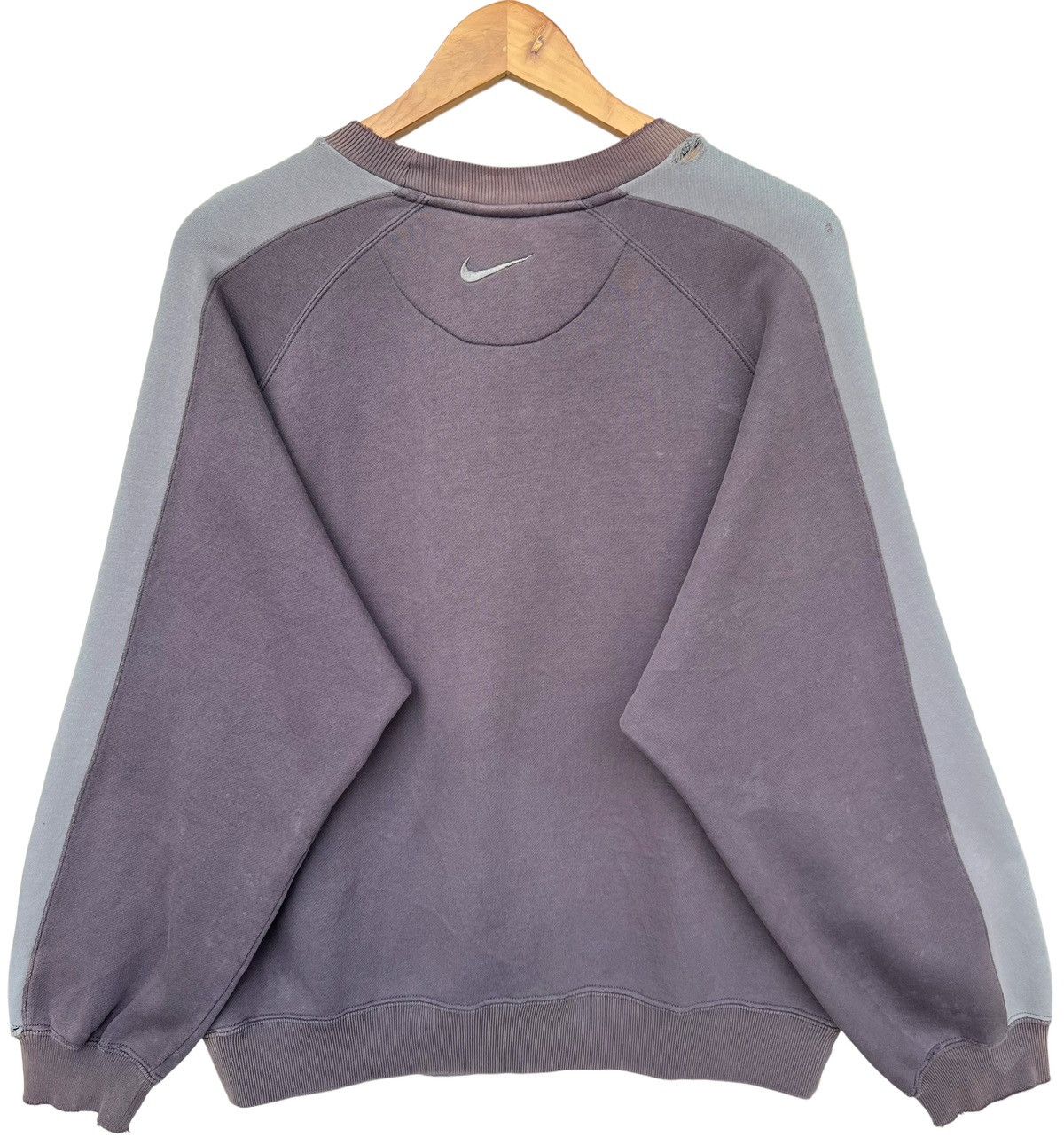 Vintage Vintage 90s Nike Spellout Baggy Sweatshirt Distressed Size US M / EU 48-50 / 2 - 2 Thumbnail