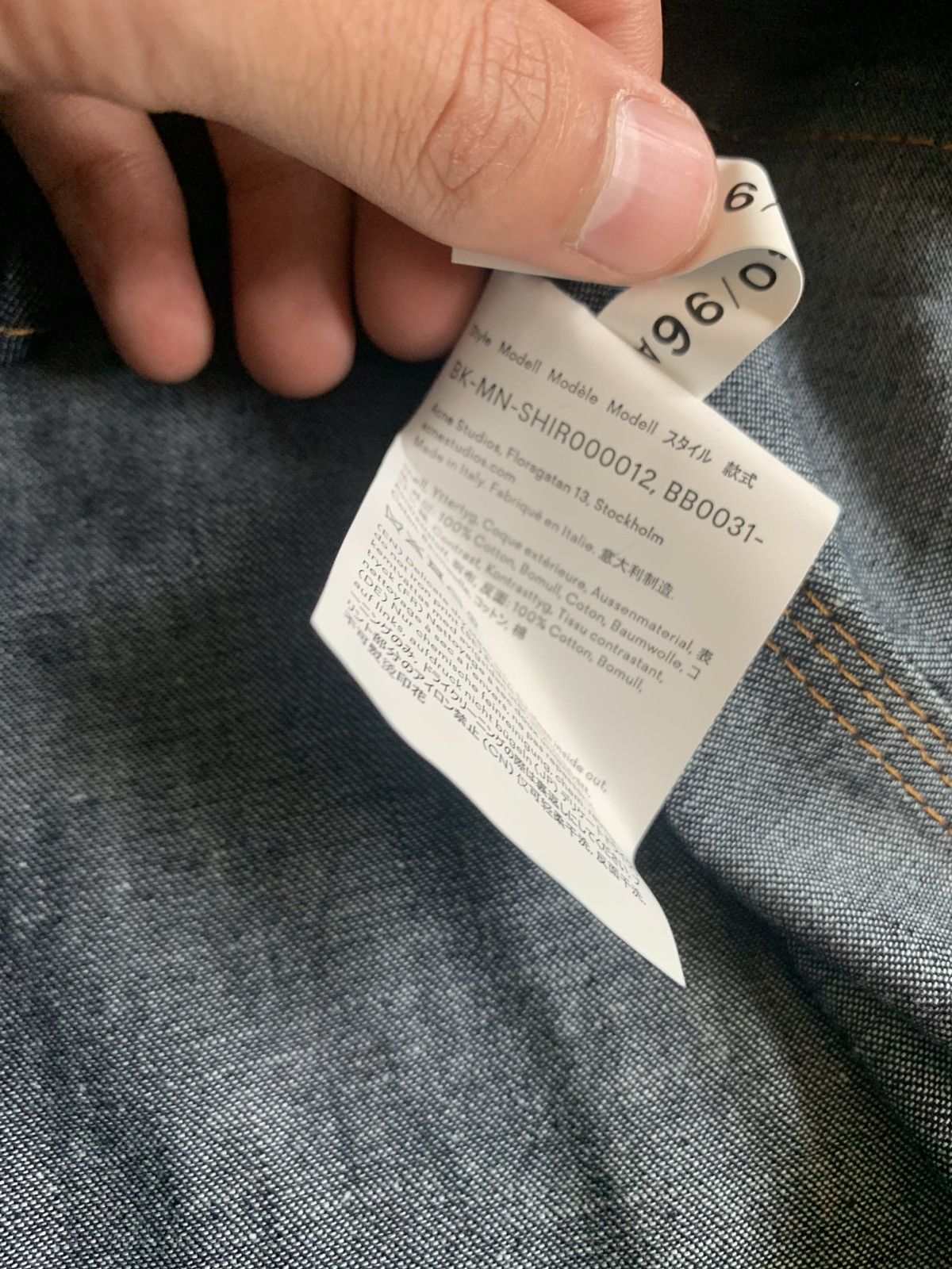 Acne Studios BK-MN-SHIR Print Button Up Size US M / EU 48-50 / 2 - 13 Thumbnail