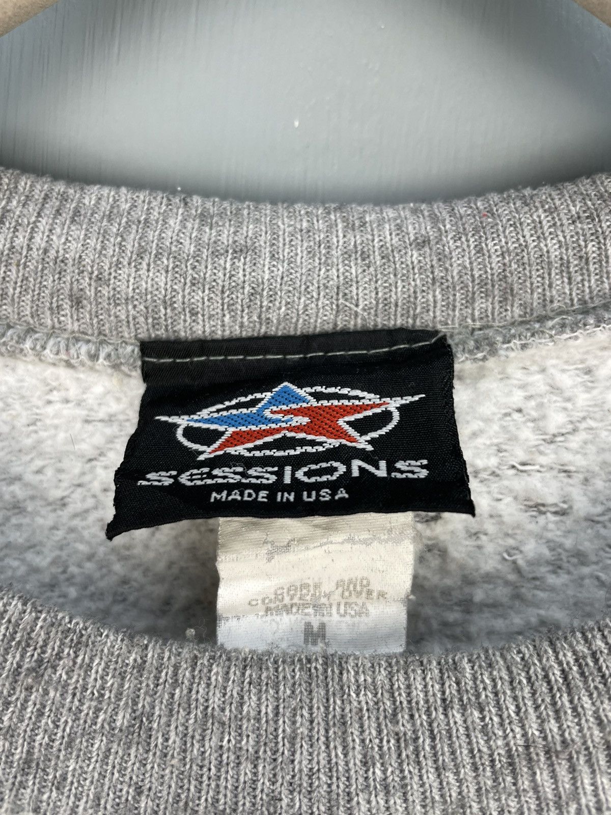 Sessions Vintage 90s Sessions skateboard sweatshirt Size US M / EU 48-50 / 2 - 5 Thumbnail