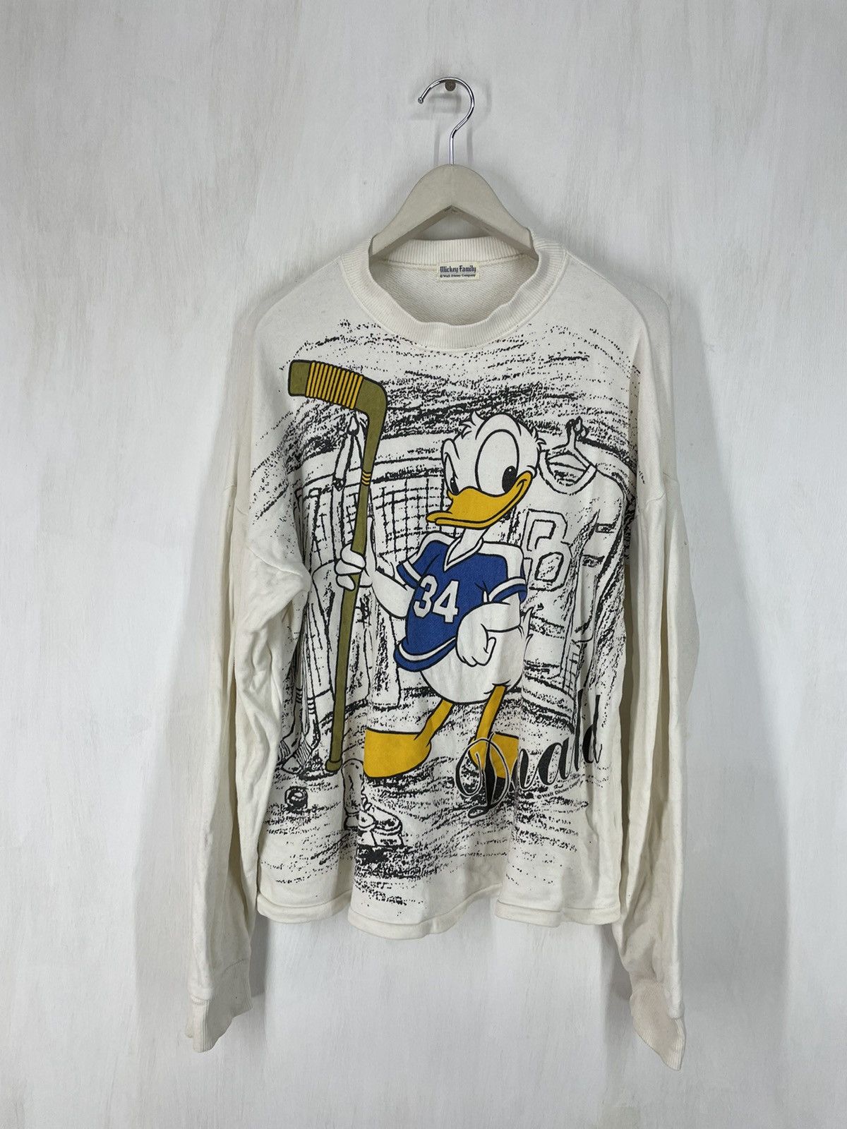 Cartoon Network Vintage Donald Duck overprint sweatshirt Size US L / EU 52-54 / 3 - 1 Thumbnail