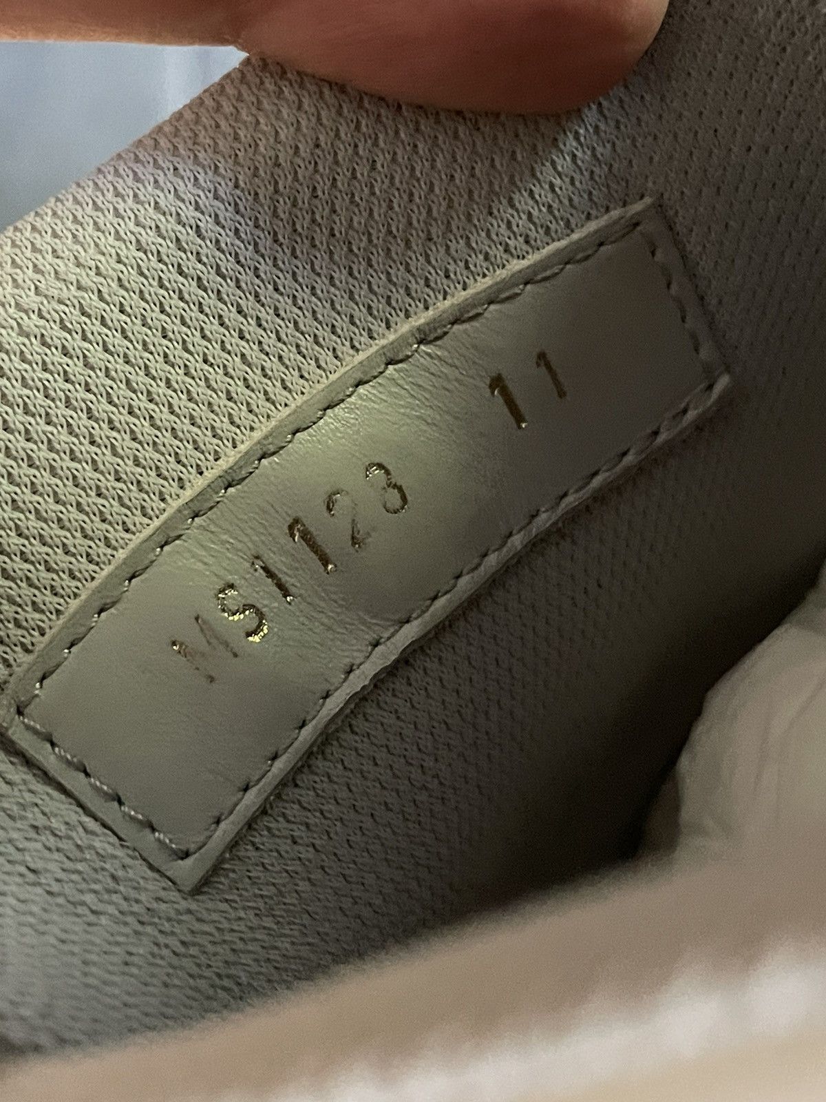 Louis Vuitton Louis Vuitton White Green OG Trainer Sneaker Size US 12 / EU 45 - 13 Thumbnail