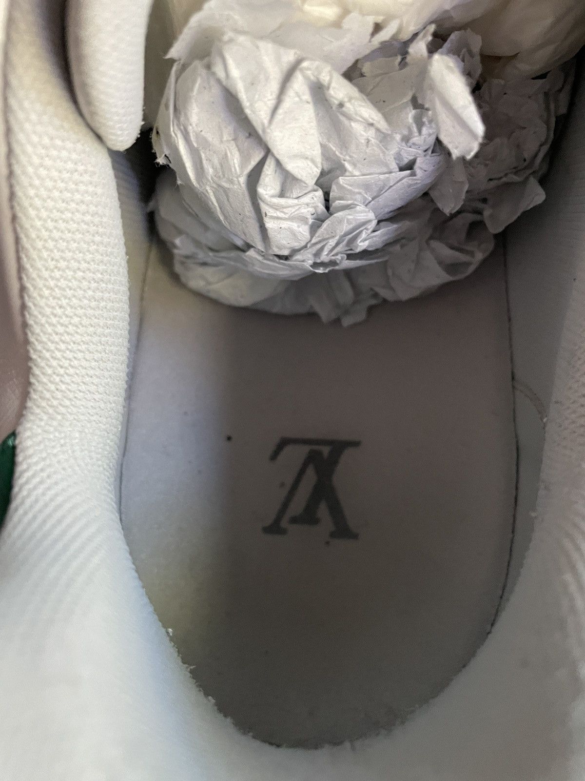 Louis Vuitton Louis Vuitton White Green OG Trainer Sneaker Size US 12 / EU 45 - 12 Thumbnail