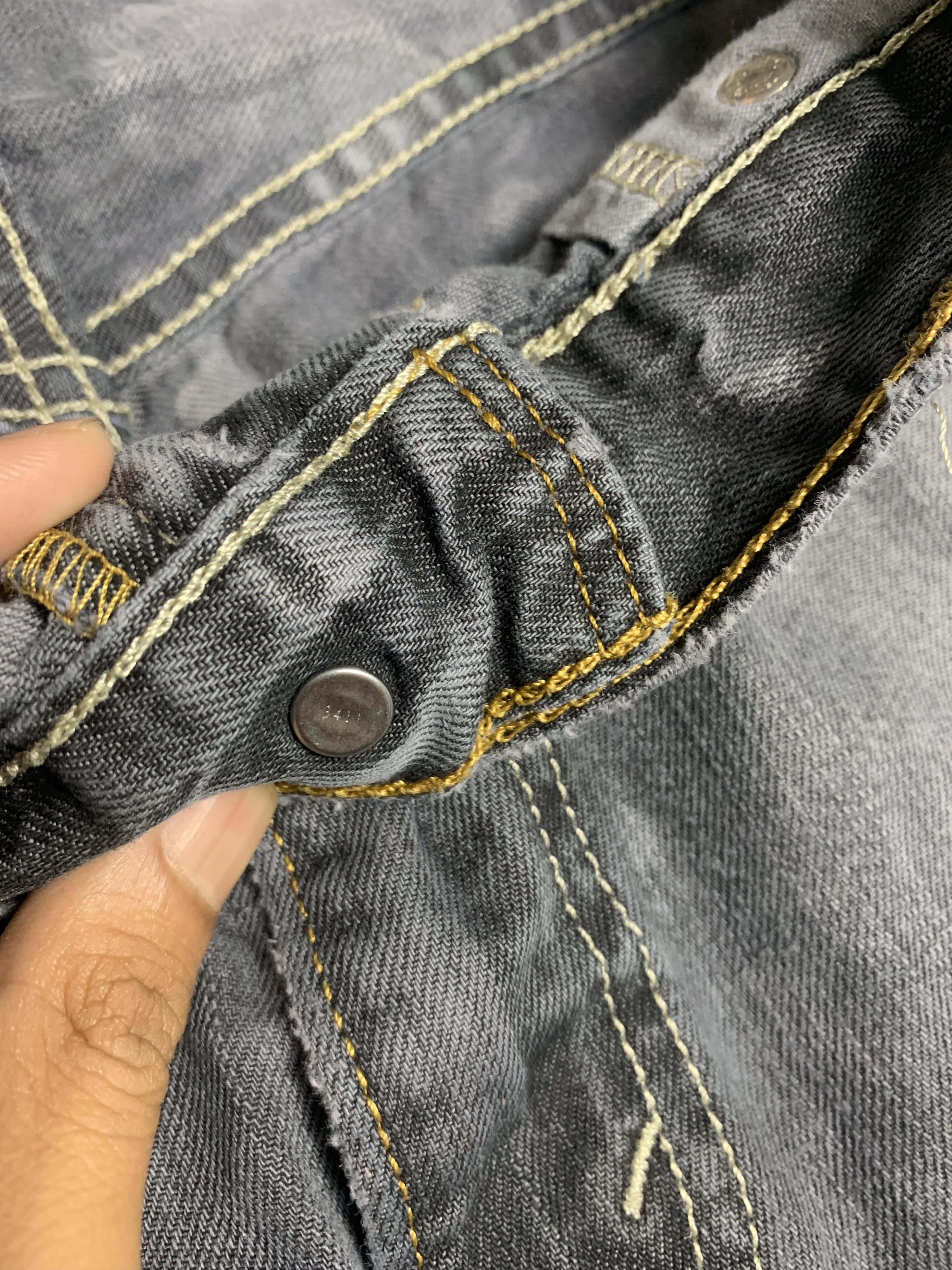 Levi's Vintage Levis 514 Distressed Faded Black Jeans P0009 Size US 34 / EU 50 - 6 Thumbnail