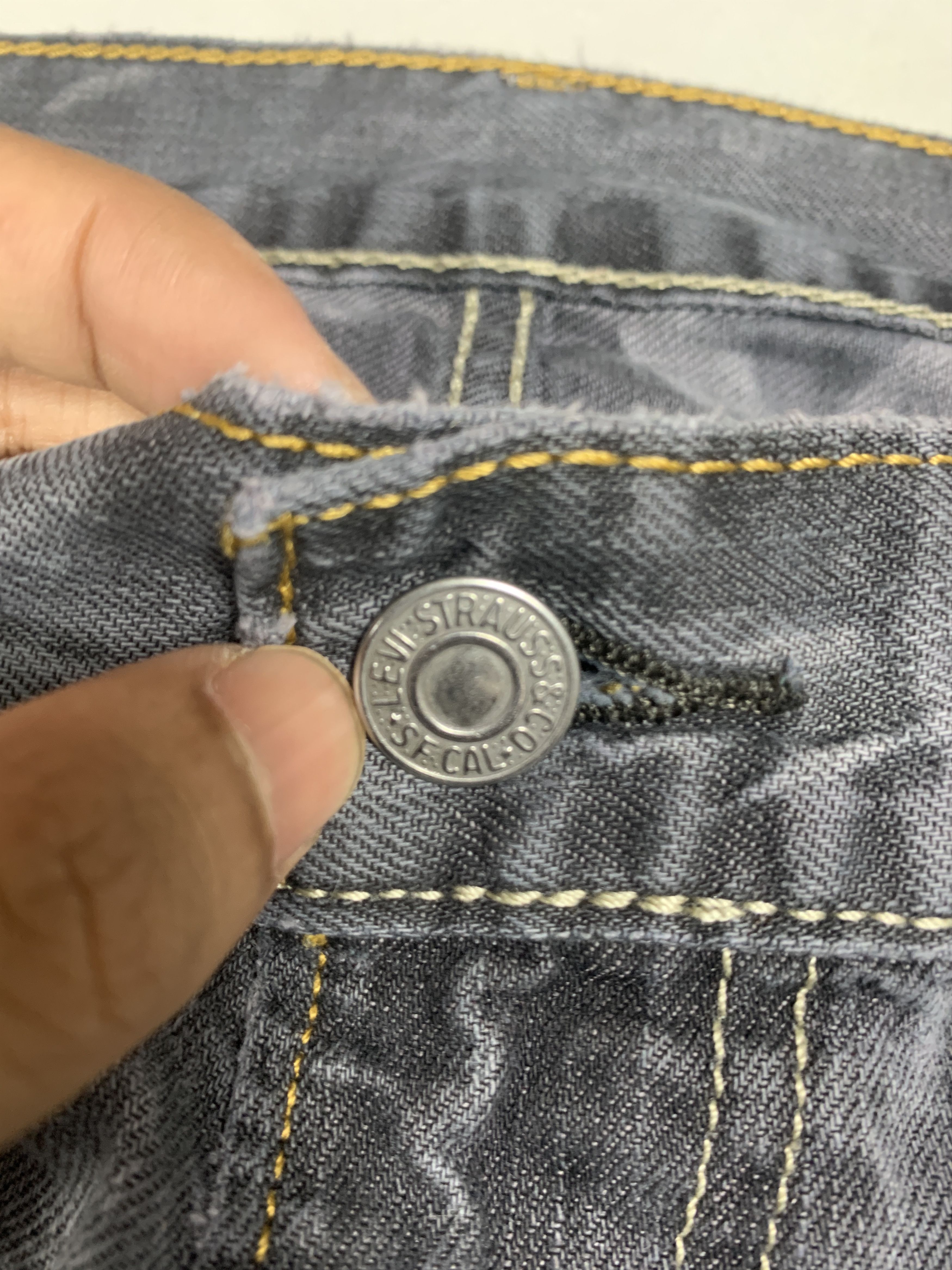 Levi's Vintage Levis 514 Distressed Faded Black Jeans P0009 Size US 34 / EU 50 - 5 Thumbnail