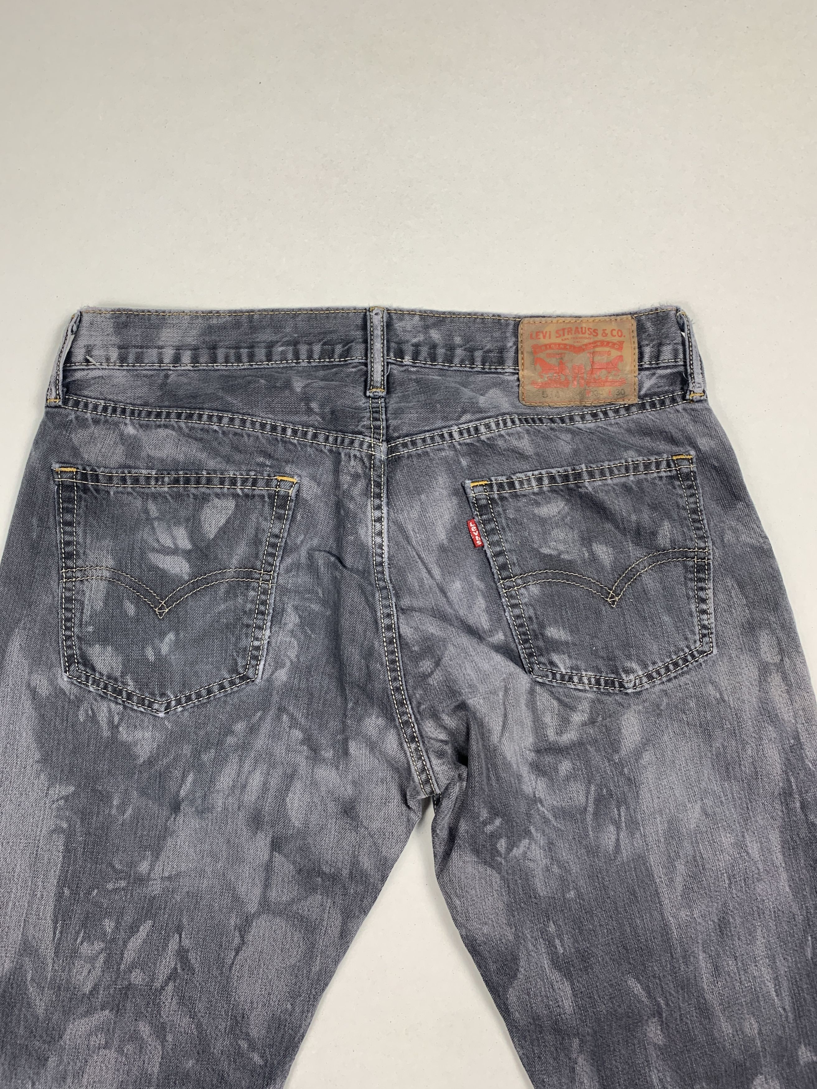 Levi's Vintage Levis 514 Distressed Faded Black Jeans P0009 Size US 34 / EU 50 - 19 Thumbnail