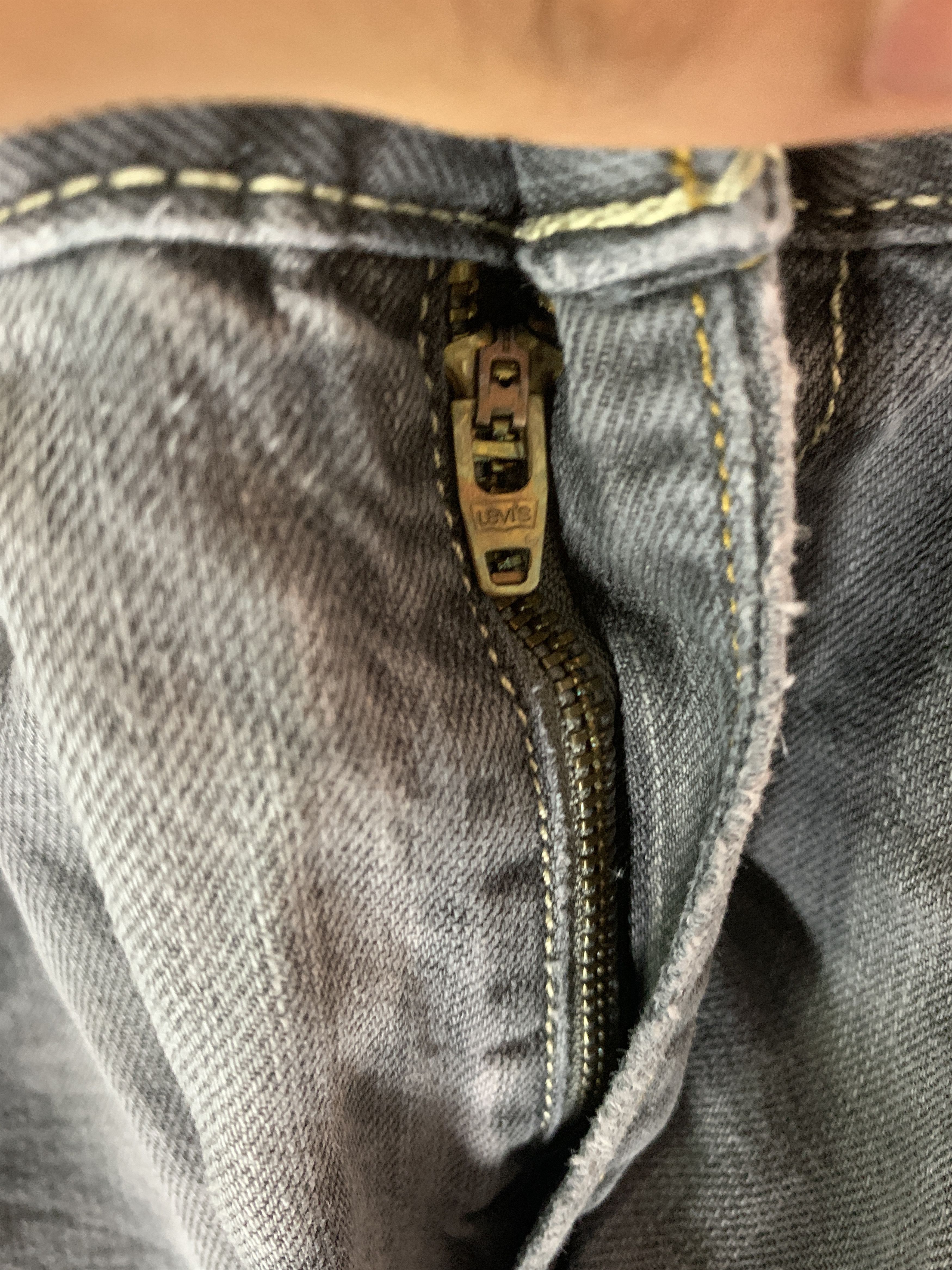 Levi's Vintage Levis 514 Distressed Faded Black Jeans P0009 Size US 34 / EU 50 - 25 Thumbnail